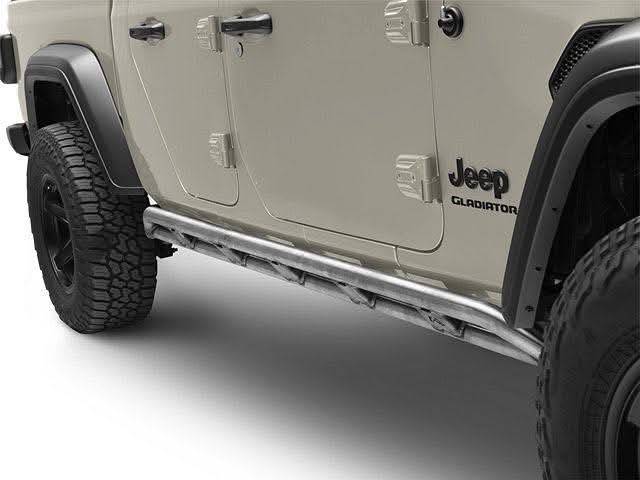 Jeep Gladiator Slider with step functionality IMG_2992