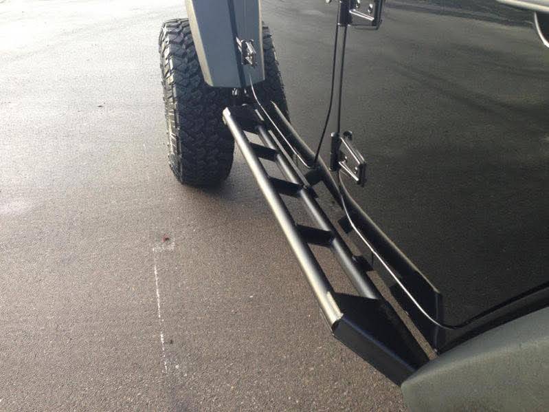 Jeep Gladiator Slider with step functionality IMG_2993