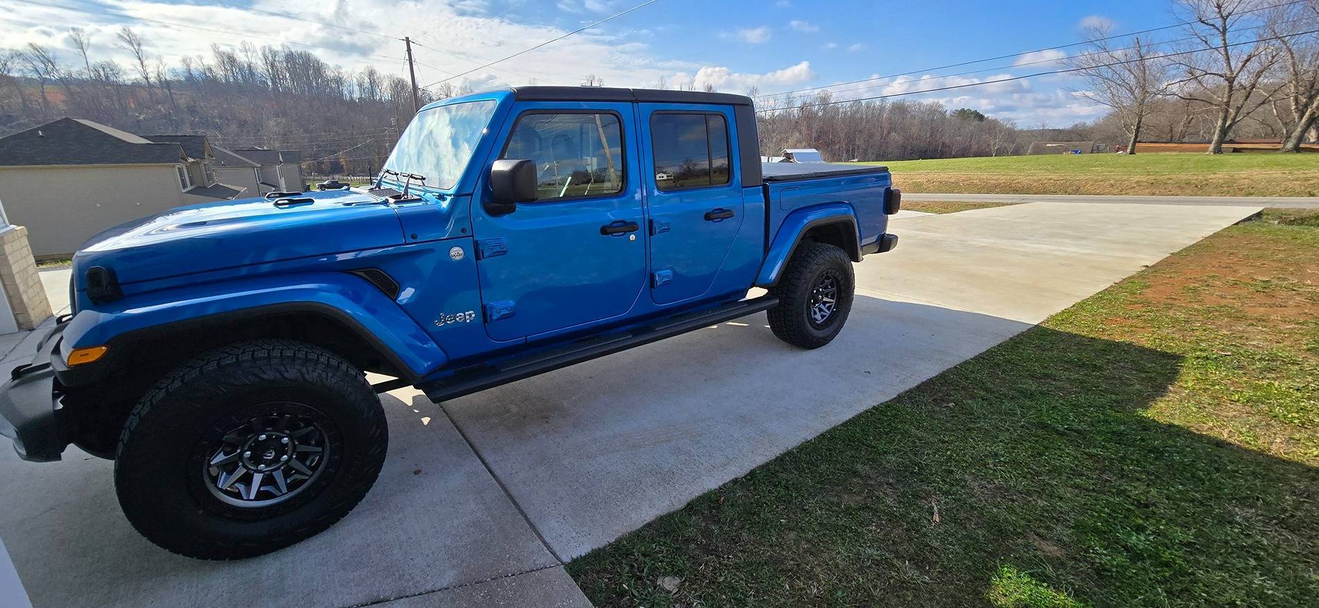 Jeep Gladiator 2023 Gladiator Freedom with 33’s? 20241221_110552