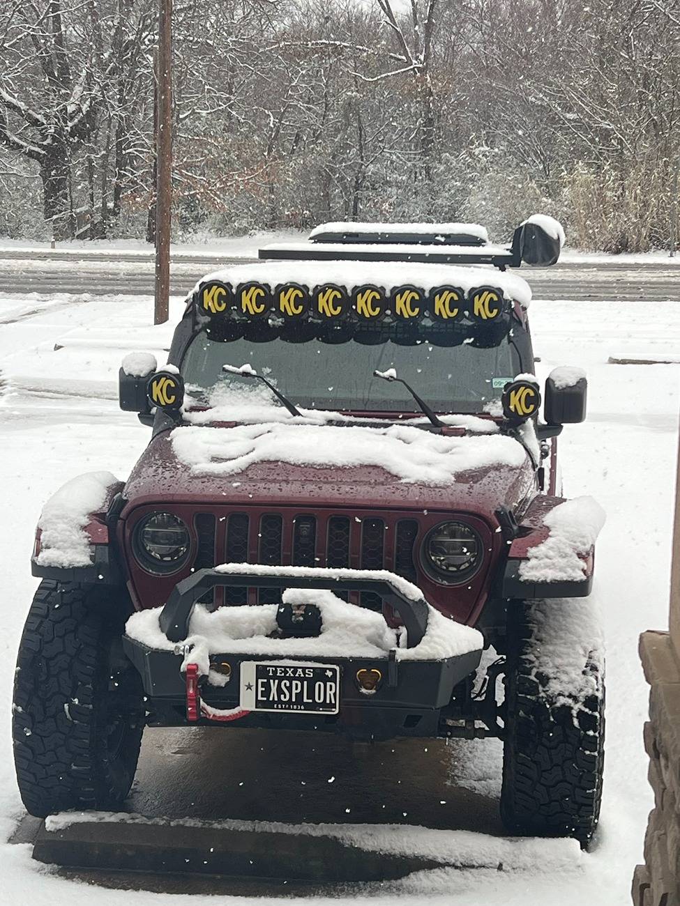 Jeep Gladiator Winter Storm Jan 6-7 2025  Post Pics Here! snow1