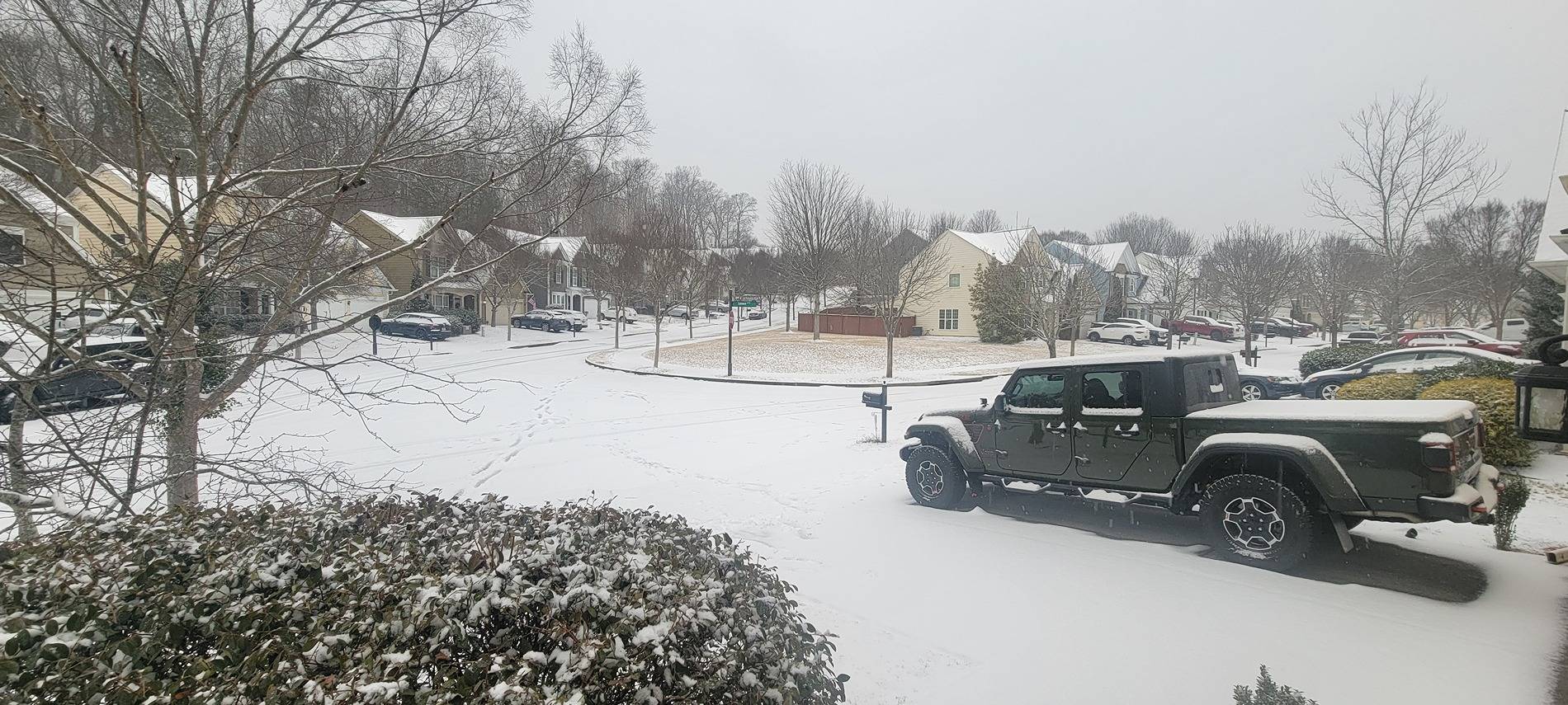 Jeep Gladiator Winter Storm Jan 6-7 2025  Post Pics Here! 1000027029
