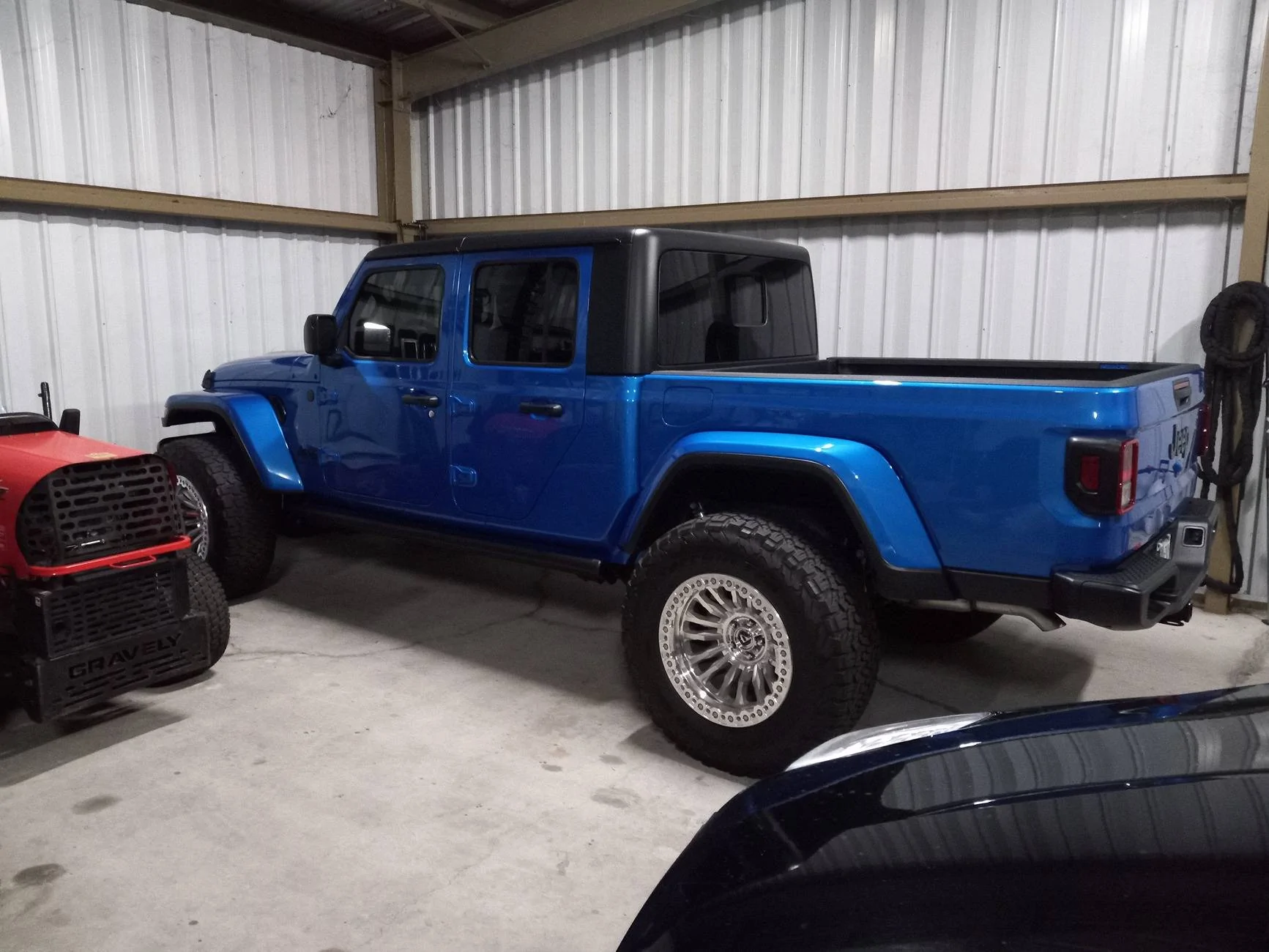Jeep Gladiator 2022 GLADIATOR ALTITUDE FOR SALE 20250111_095441