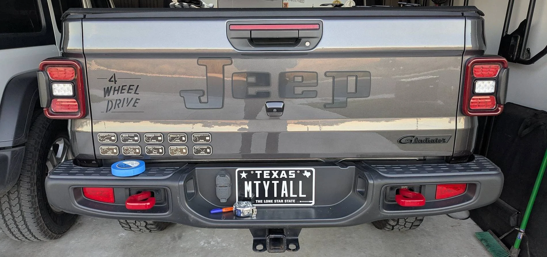 Jeep Gladiator Stickers and decal pics! PXL_20250111_233918927