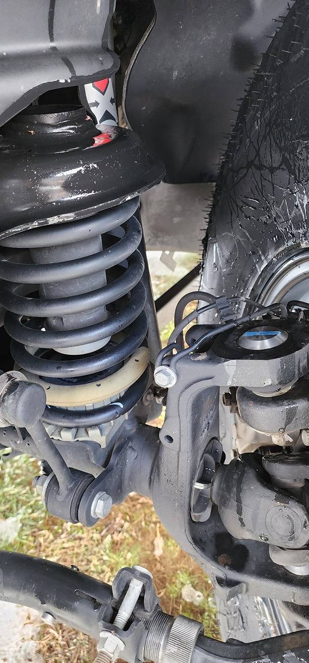 Jeep Gladiator 37s no lift 20250111_123623