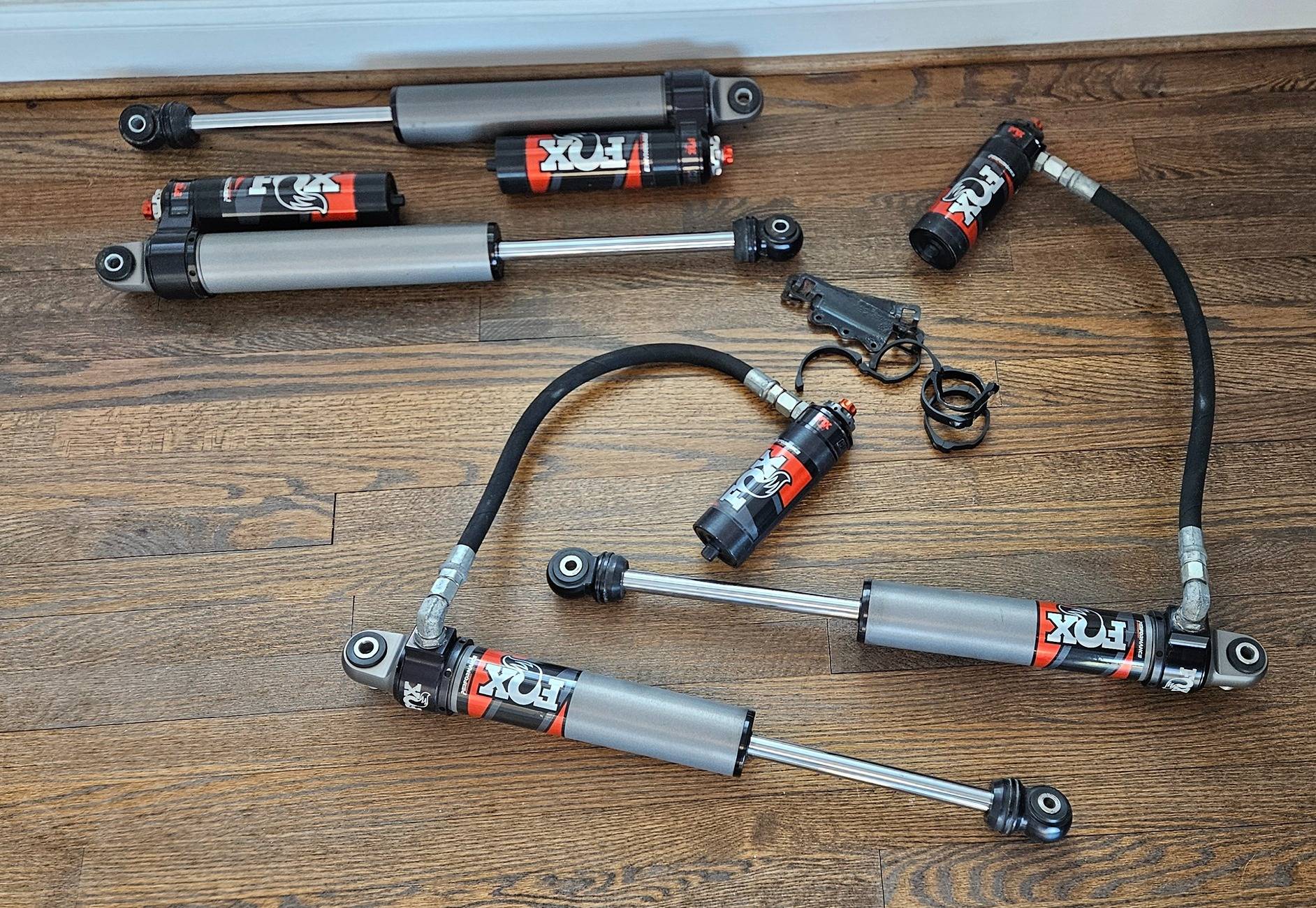 Jeep Gladiator NEW LOW PRICE - Fox Elite 2.5 Front & Rear DSC Shocks 2-3" Lift 20250112_154130