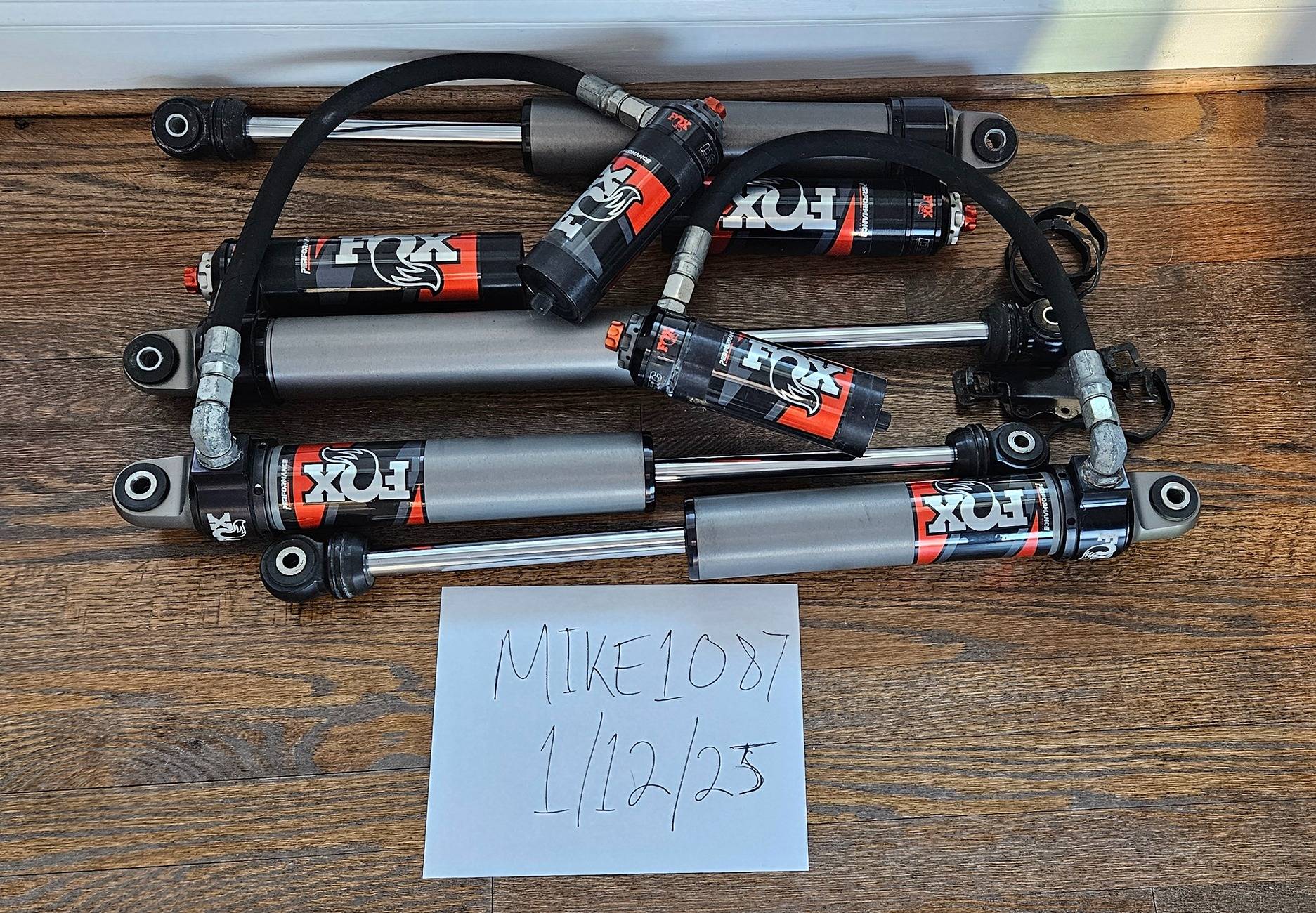 Jeep Gladiator NEW LOW PRICE - Fox Elite 2.5 Front & Rear DSC Shocks 2-3" Lift 20250112_155845