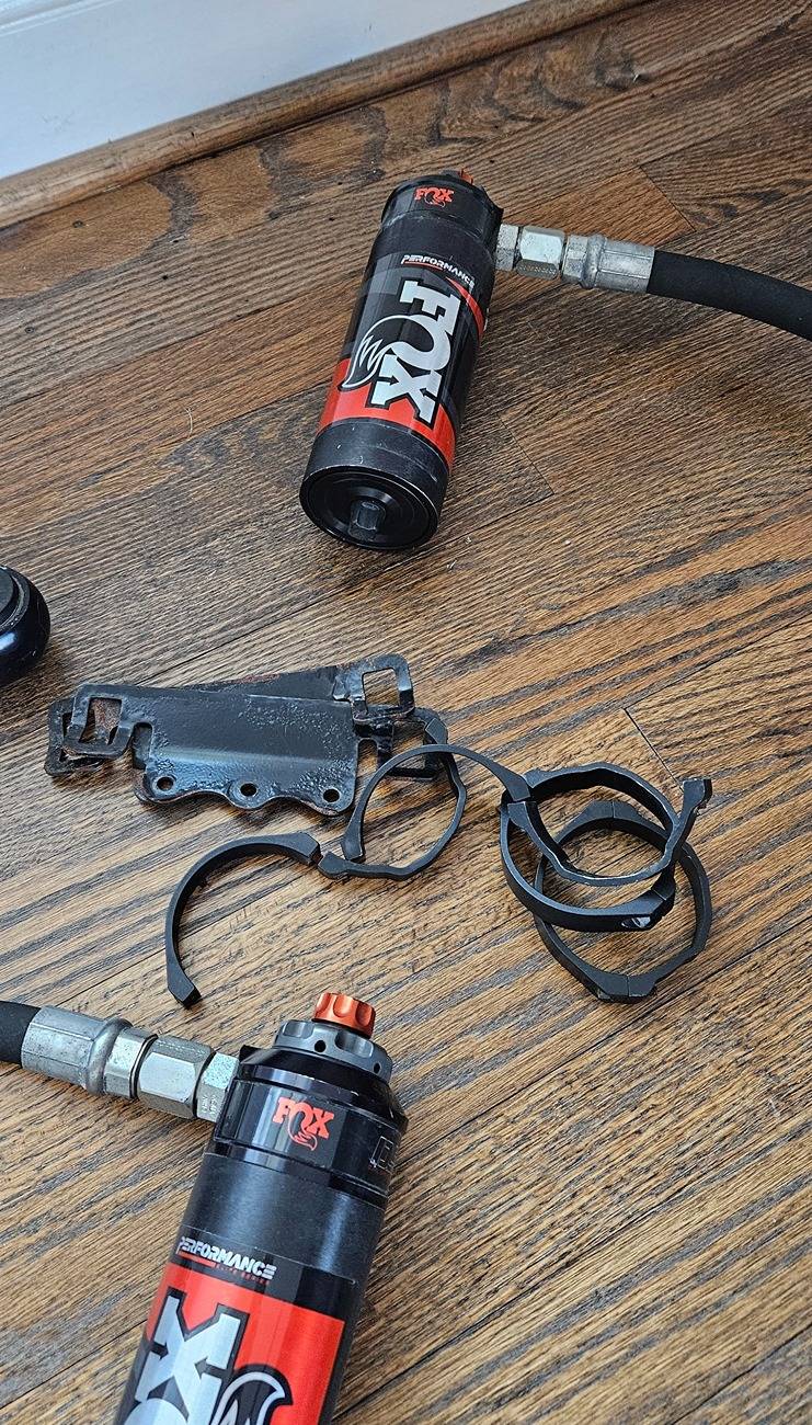 Jeep Gladiator NEW LOW PRICE - Fox Elite 2.5 Front & Rear DSC Shocks 2-3" Lift 20250112_154149