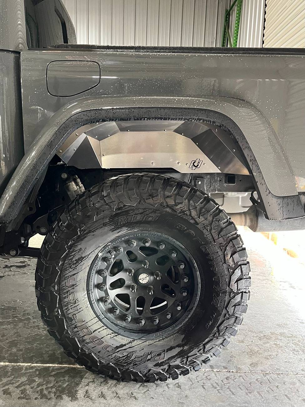 Jeep Gladiator CavFab JT Inner Fender Liners IMG_5552
