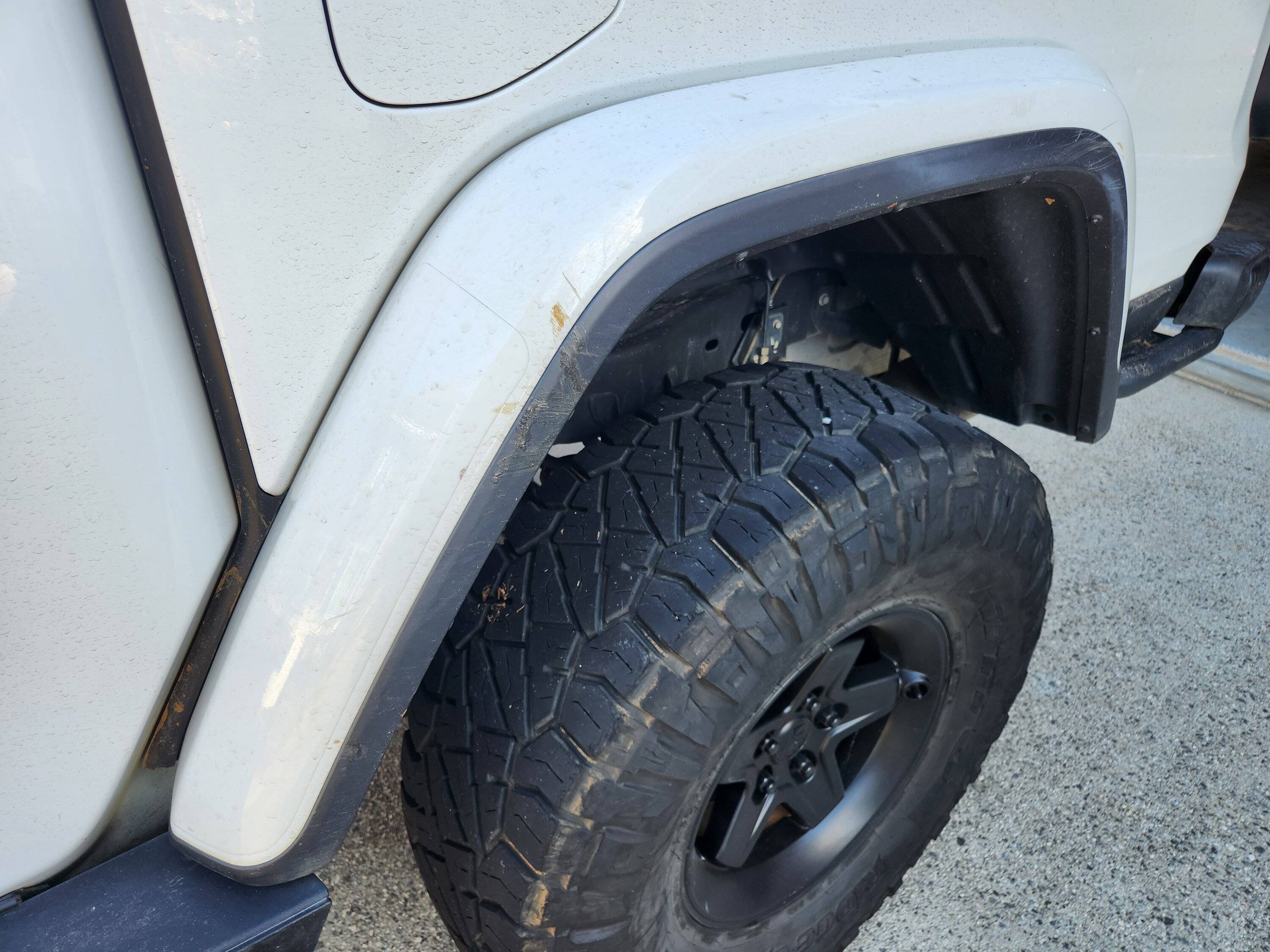 Jeep Gladiator Complete Bed - $3,500 20250112_105541
