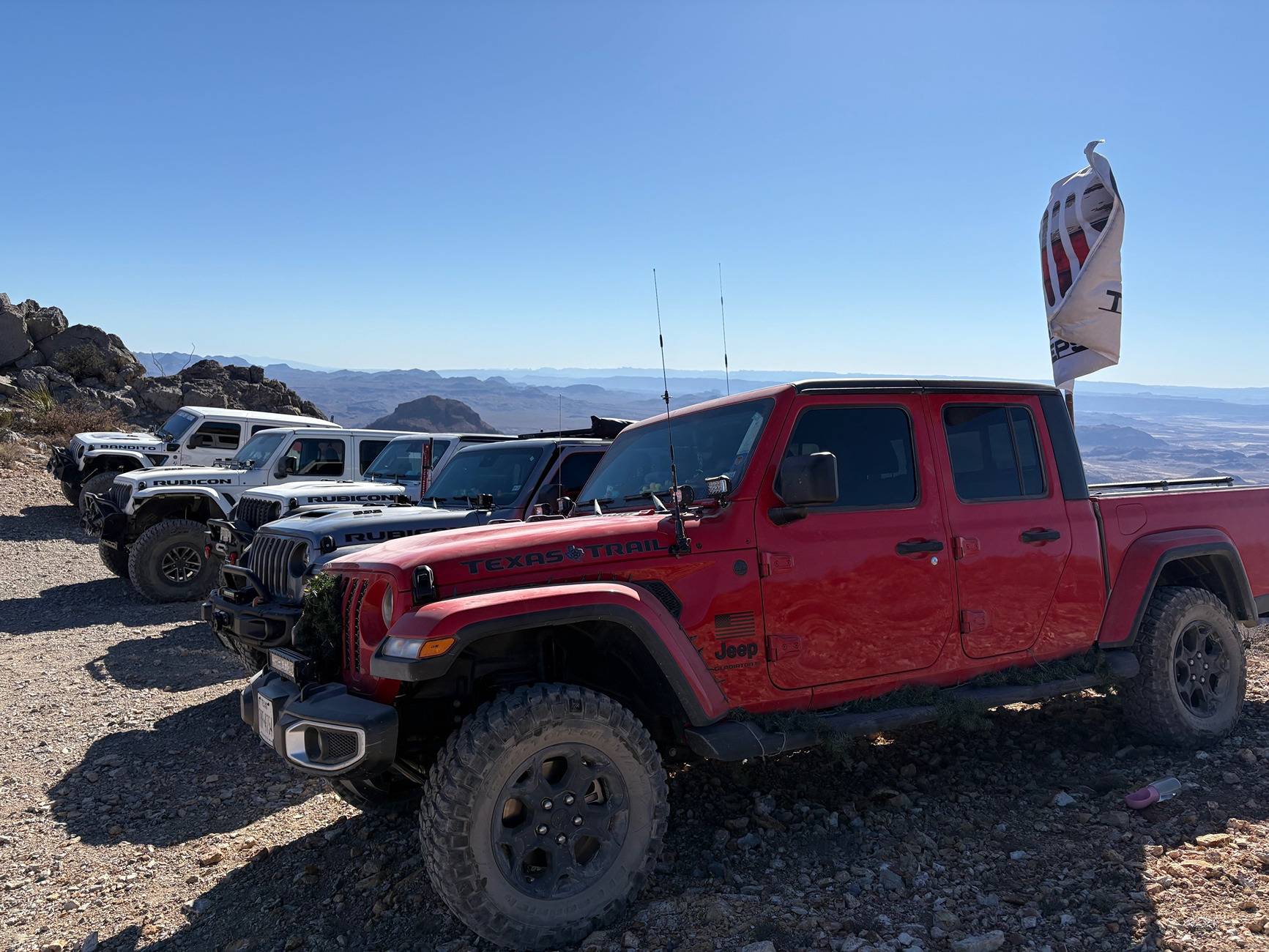 Jeep Gladiator HAM vs GMRS radio question (which radios?) red xmas2