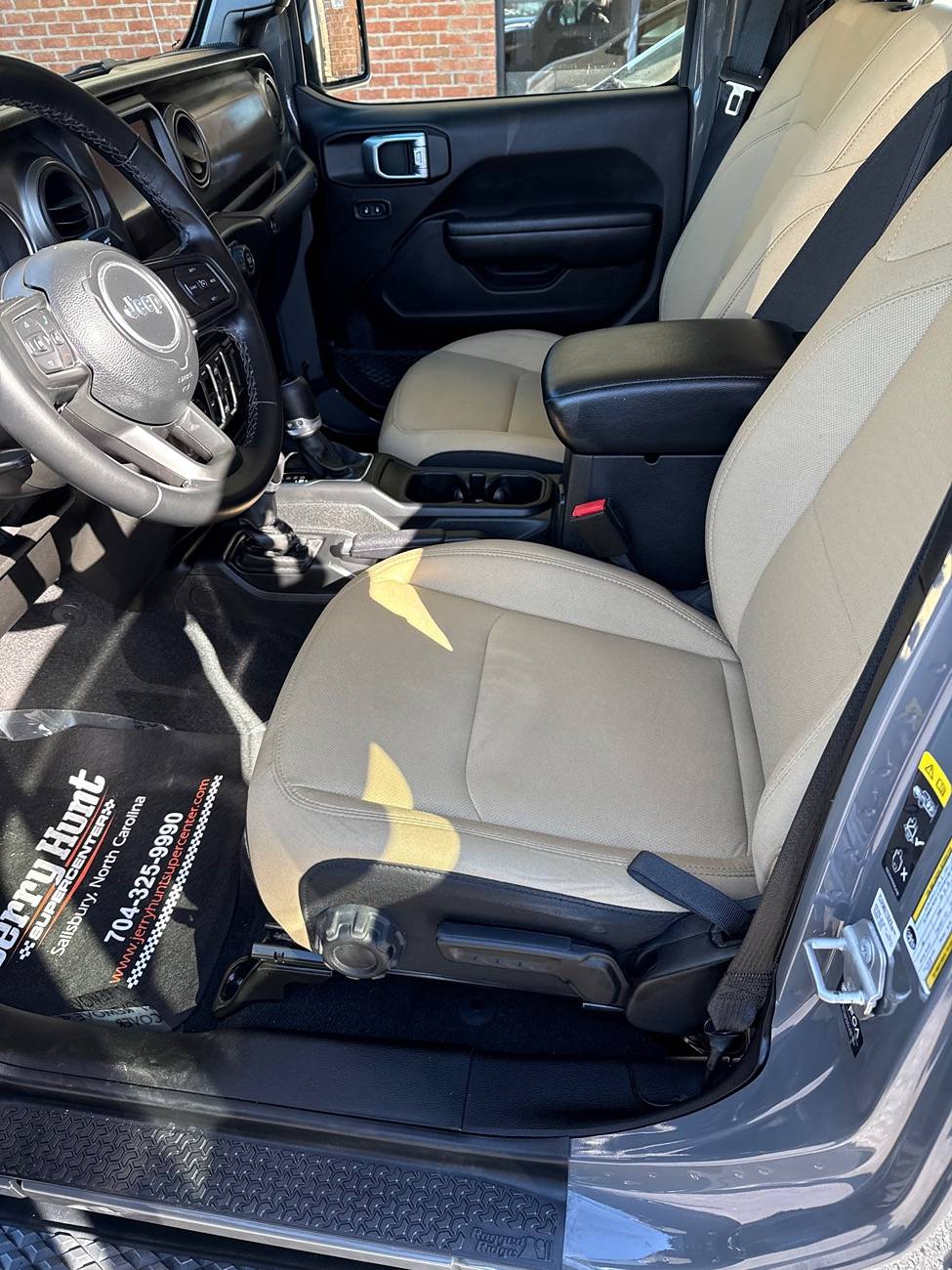 Jeep Gladiator Big Step Up from Renegade (PICS) IMG_1155