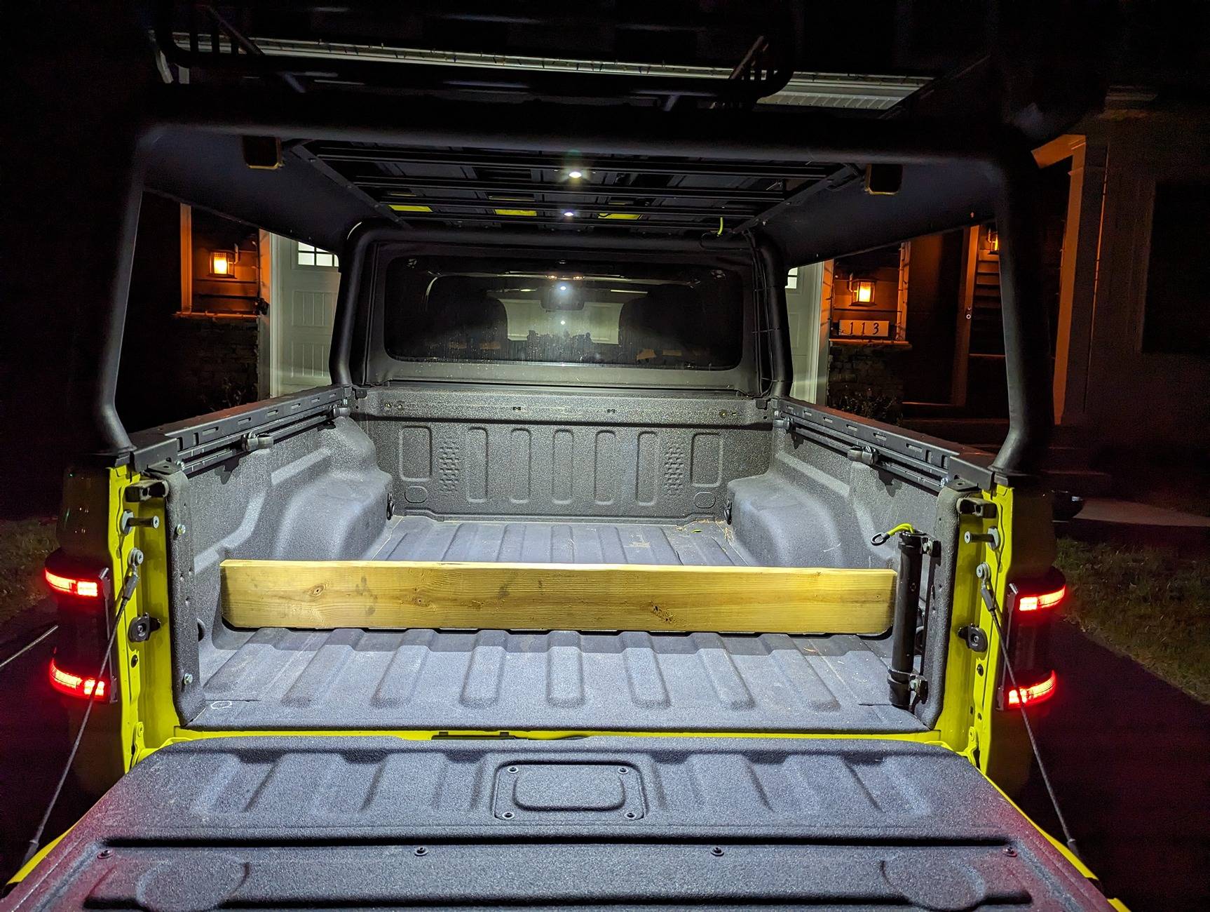 Jeep Gladiator Switche and Bed light upgrade? PXL_20240113_225428233