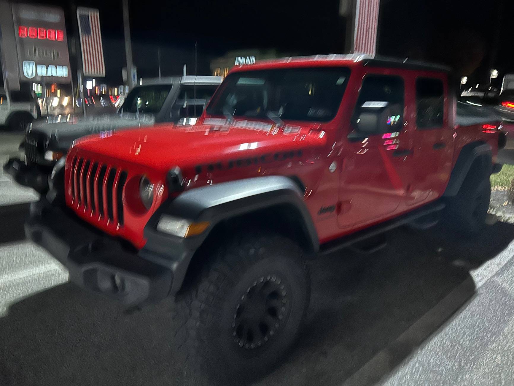 Jeep Gladiator Did someone get duped or was this a choice? IMG_1989