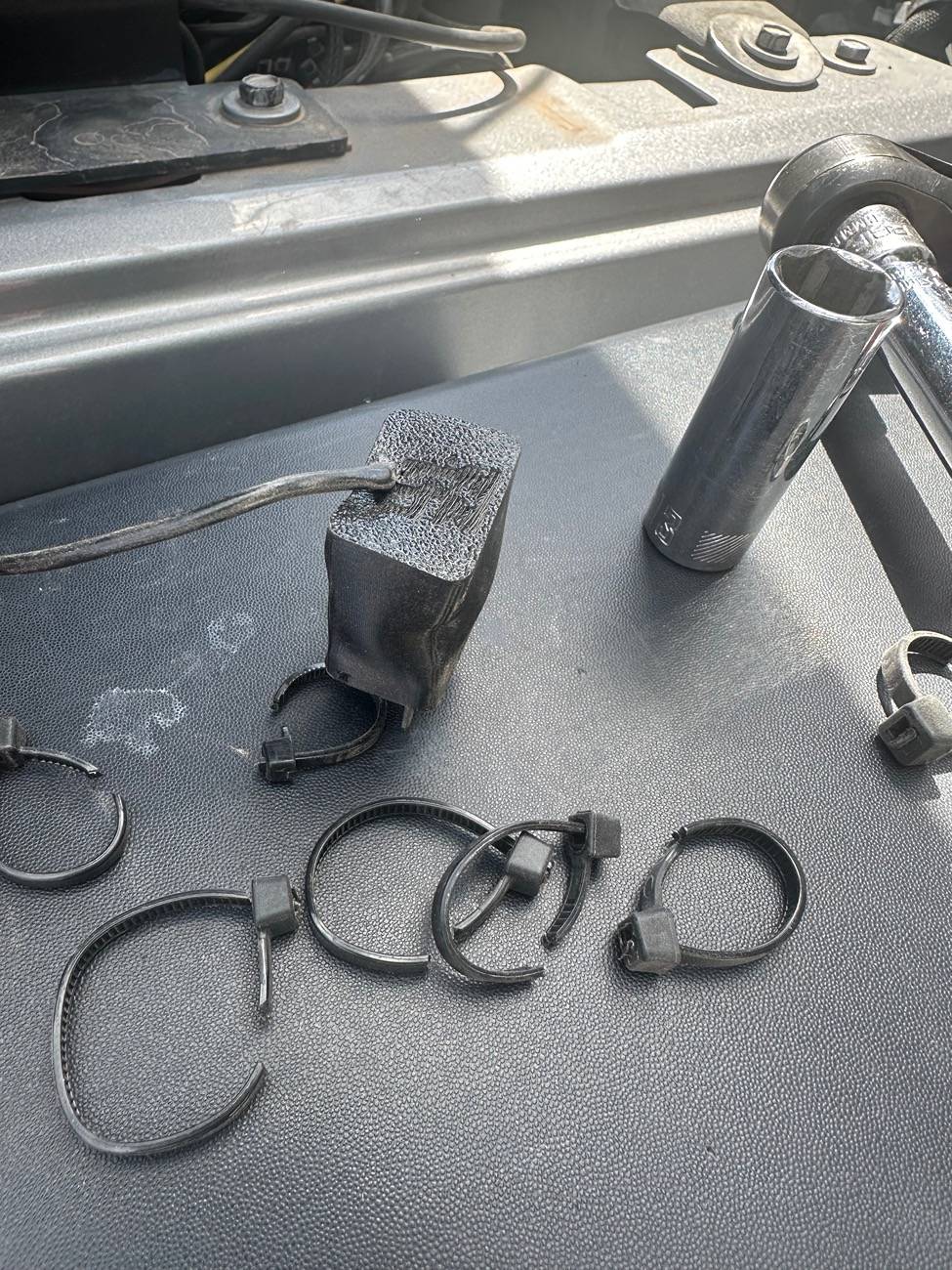 Jeep Gladiator Kill switch install from 41.22 IMG_0032