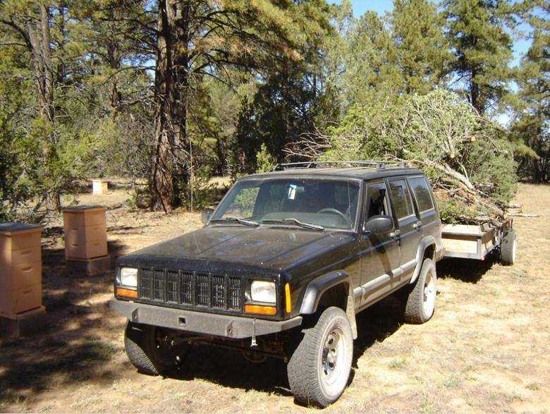 Jeep Gladiator differences between '21-'23 diesel models and how rare is this one? iquuuut-