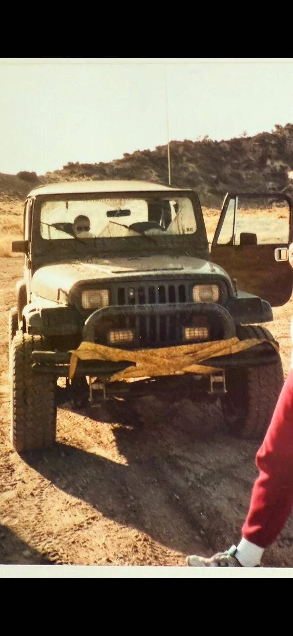 Jeep Gladiator Throwback Thursday - Post your favorite rig pics from the past IMG_0872