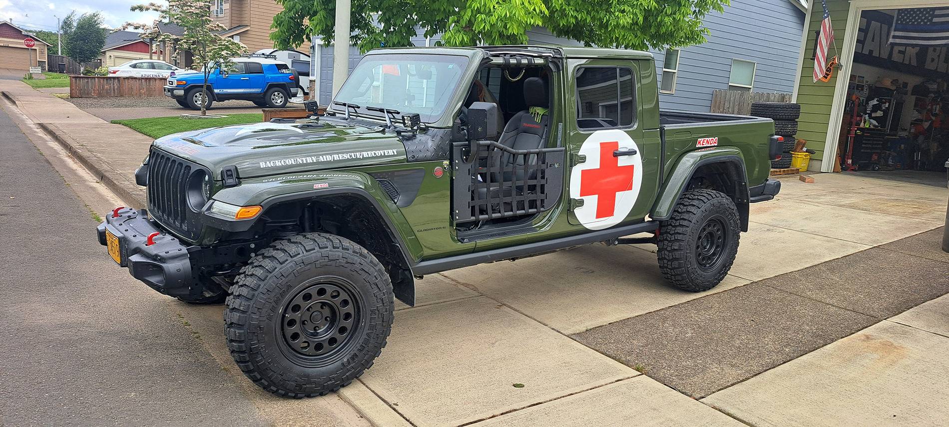 Jeep Gladiator Be honest, you know you want your gladiator to look like this 🤣 Sarge kenda