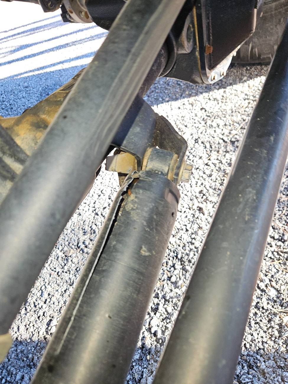 Jeep Gladiator Sway bar disconnect related to steering damper? 1000004819
