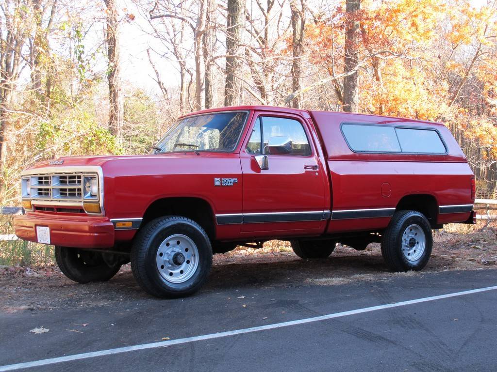 Jeep Gladiator Throwback Thursday - Post your favorite rig pics from the past 1989 Dodge Ram