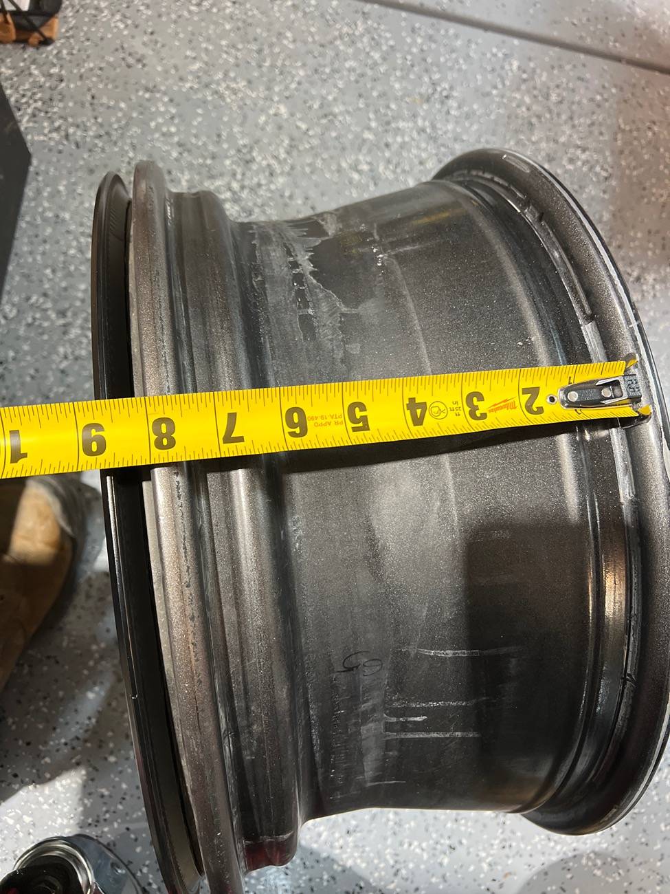 295/70/17 BFG KO3 installed on stock 7.5” rims on Gladiator