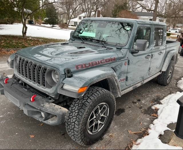 Jeep Gladiator 2024 Rubicon X $48,844 30% off MSRP IMG_7129