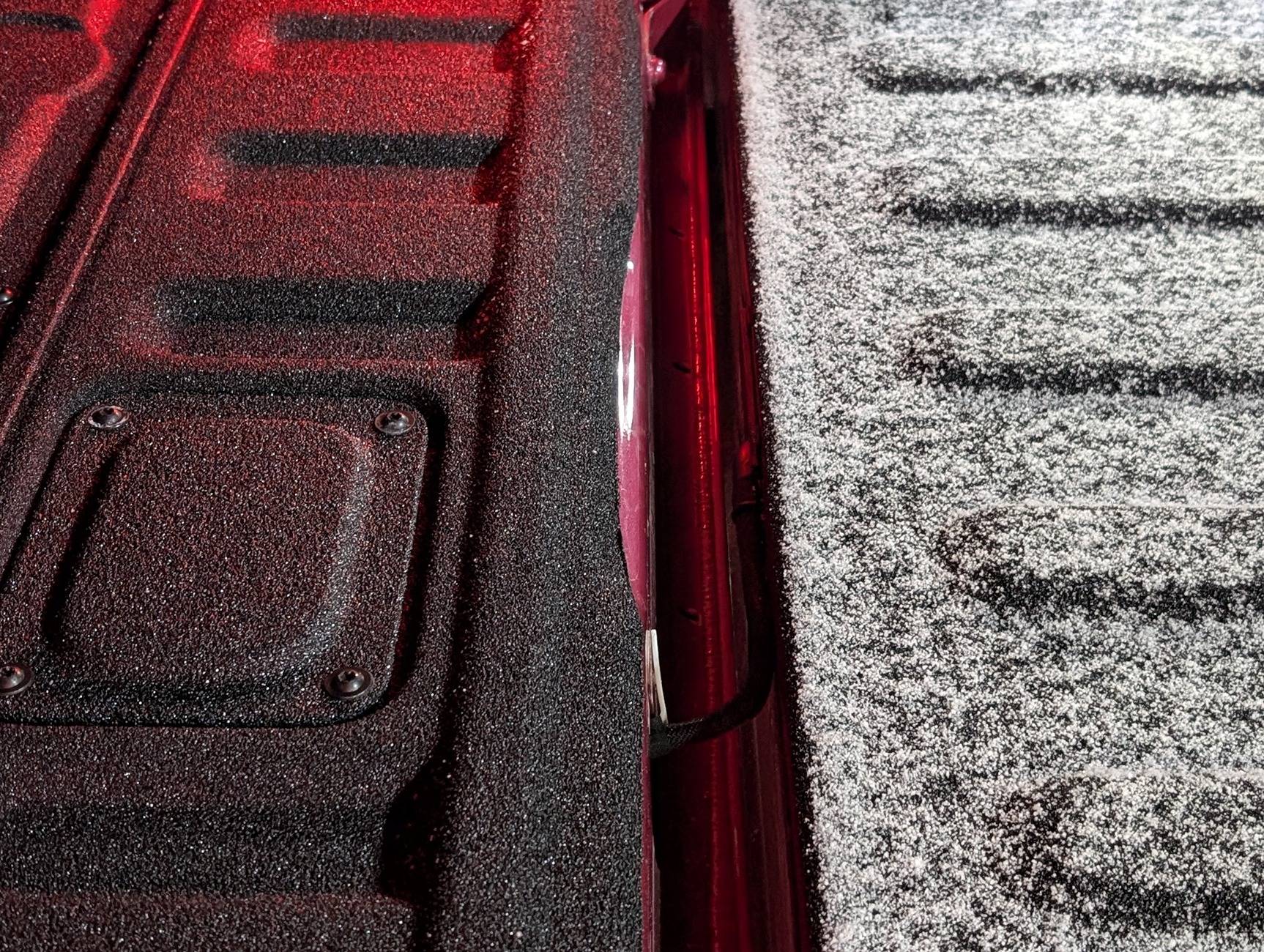 Jeep Gladiator Bad Rhino Liner job or ok? 1000016607