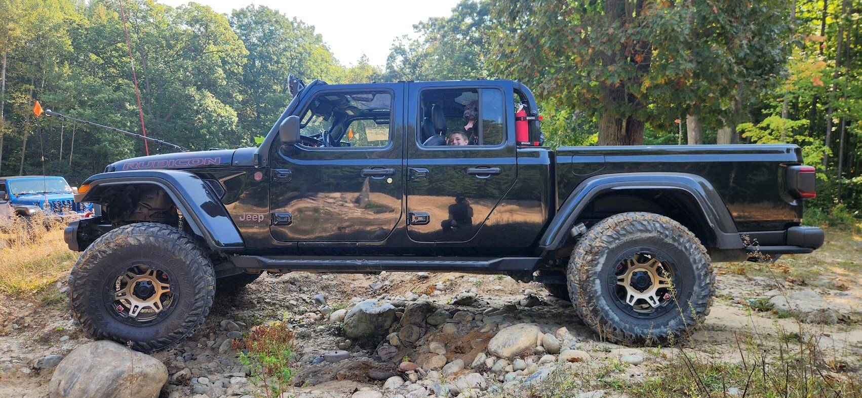 Jeep Gladiator So you don't want black wheels? Check out these combos for your JT! 1738016624495-q3