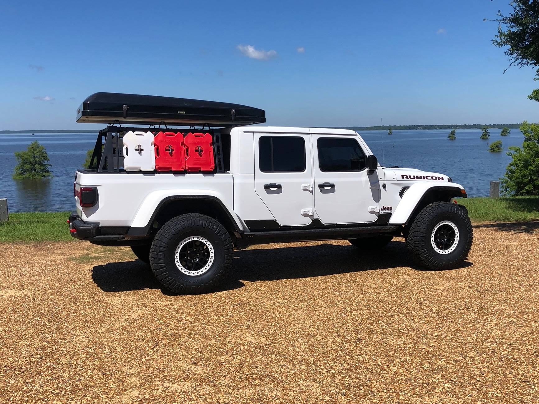 Jeep Gladiator So you don't want black wheels? Check out these combos for your JT! IMG_9909