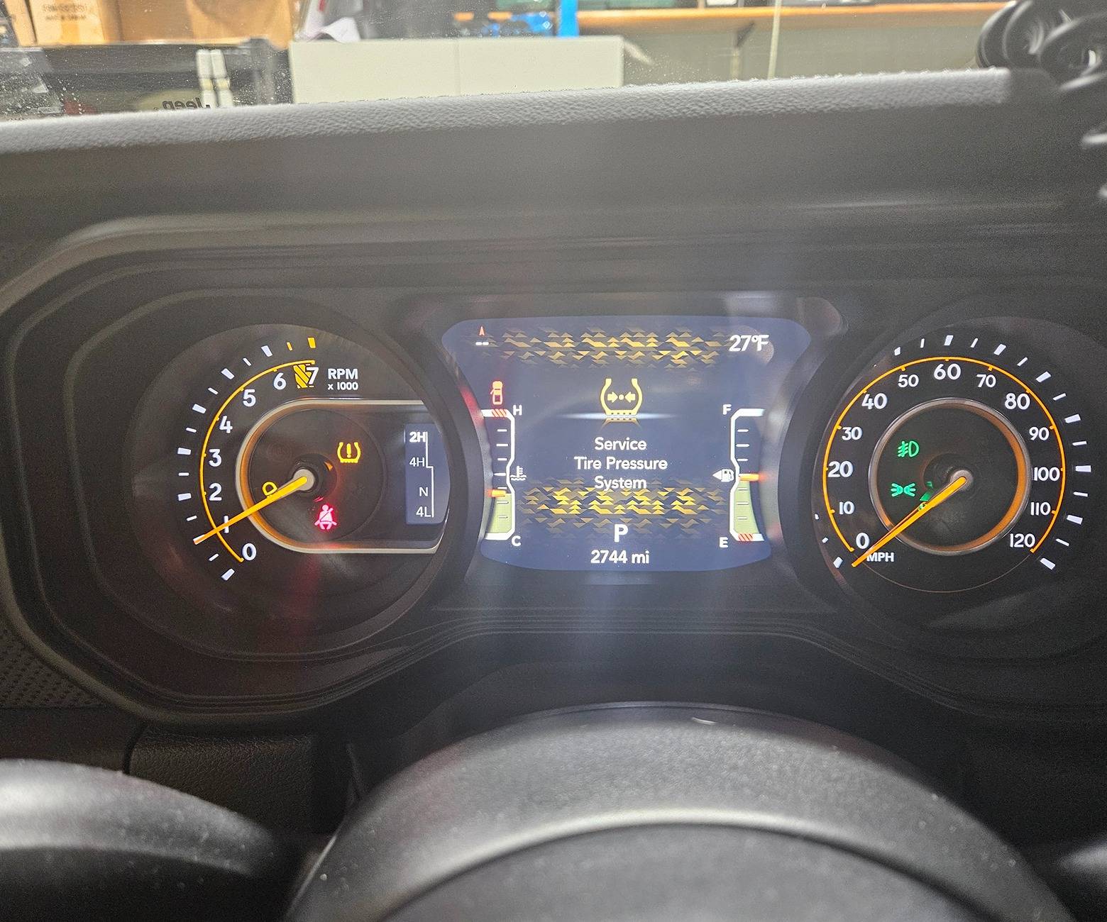 Jeep Gladiator TPMS unavailable after tire swap 20250127_213758