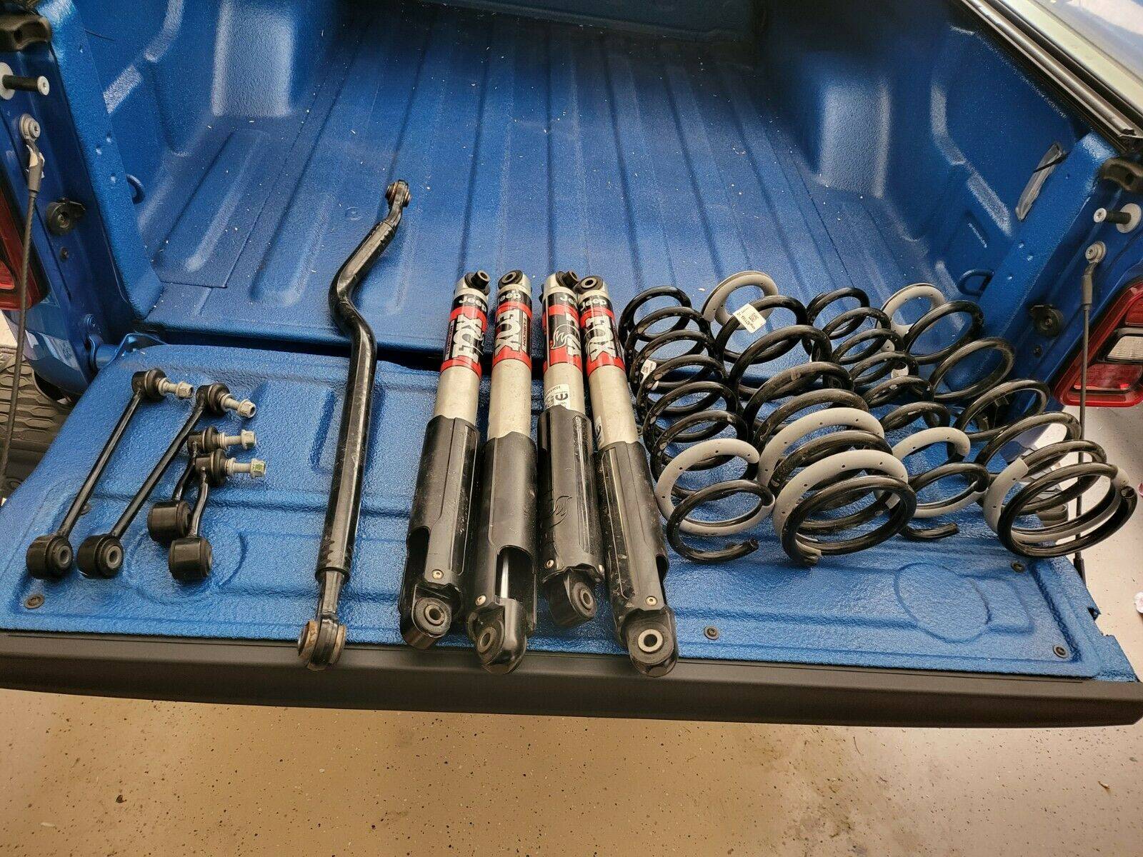 Jeep Gladiator Shocked and Confused. Rubicon Gladiator Stock Coils & Fox Shocks bought April 2022