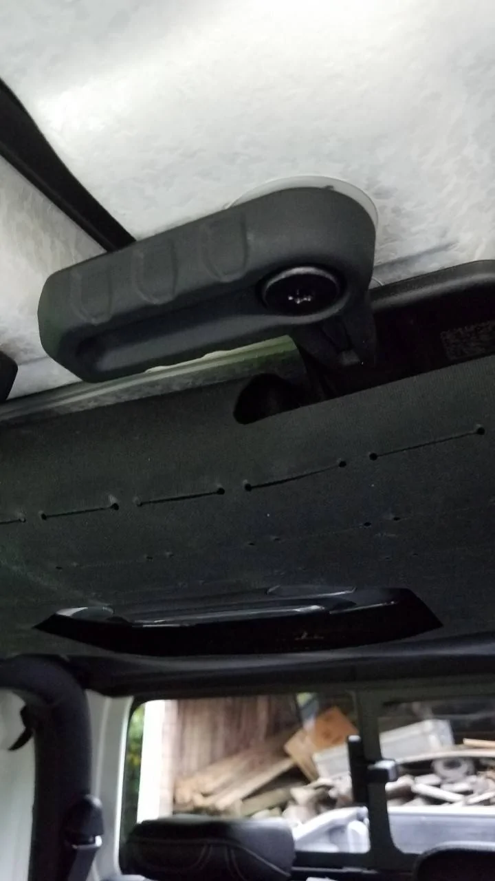 Jeep Gladiator Shocked and Confused. Invectus Molle wrap for soundbar 6-7-22