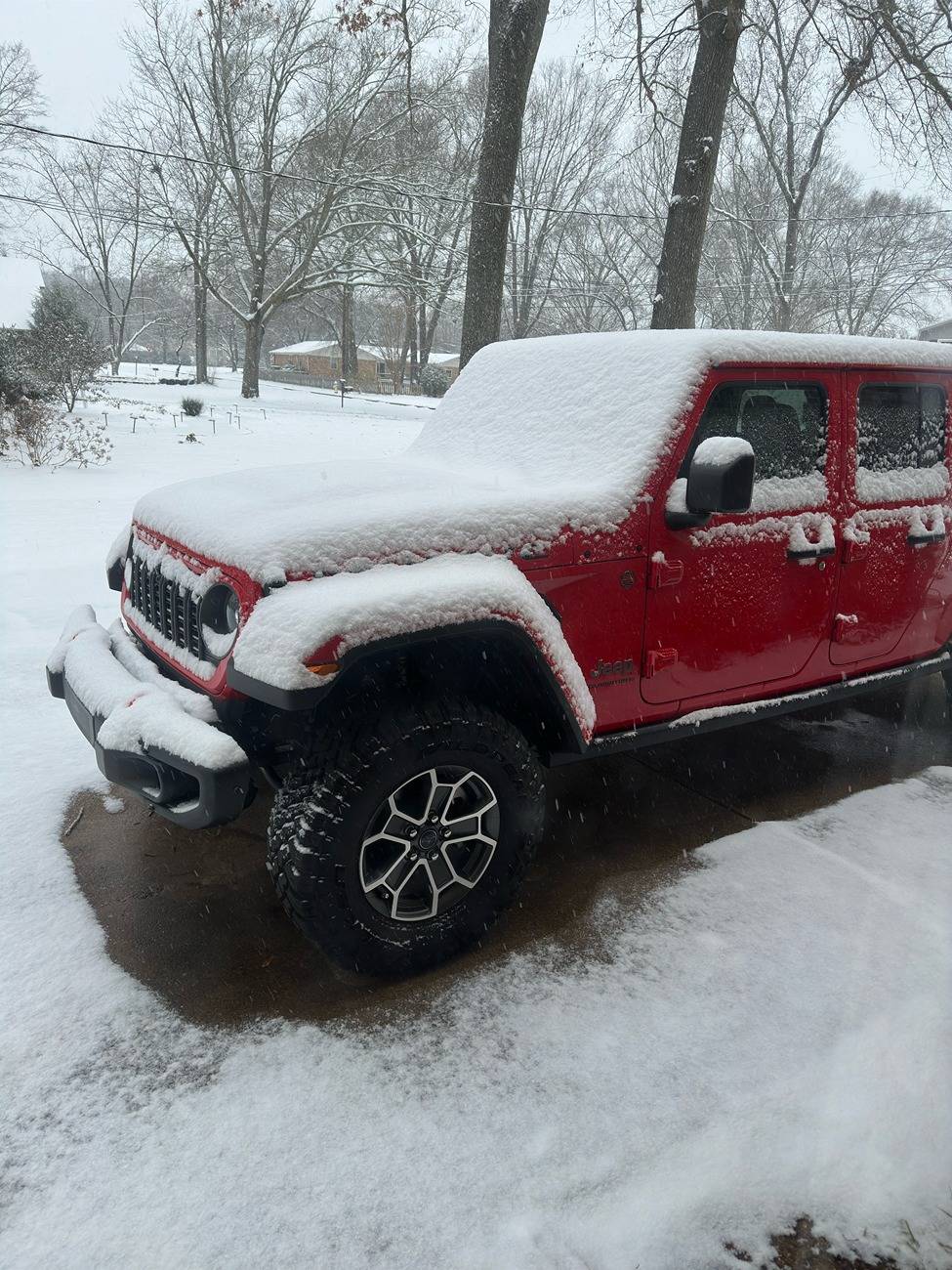 Jeep Gladiator FIRECRACKER RED Gladiator JT Club image0 (3)