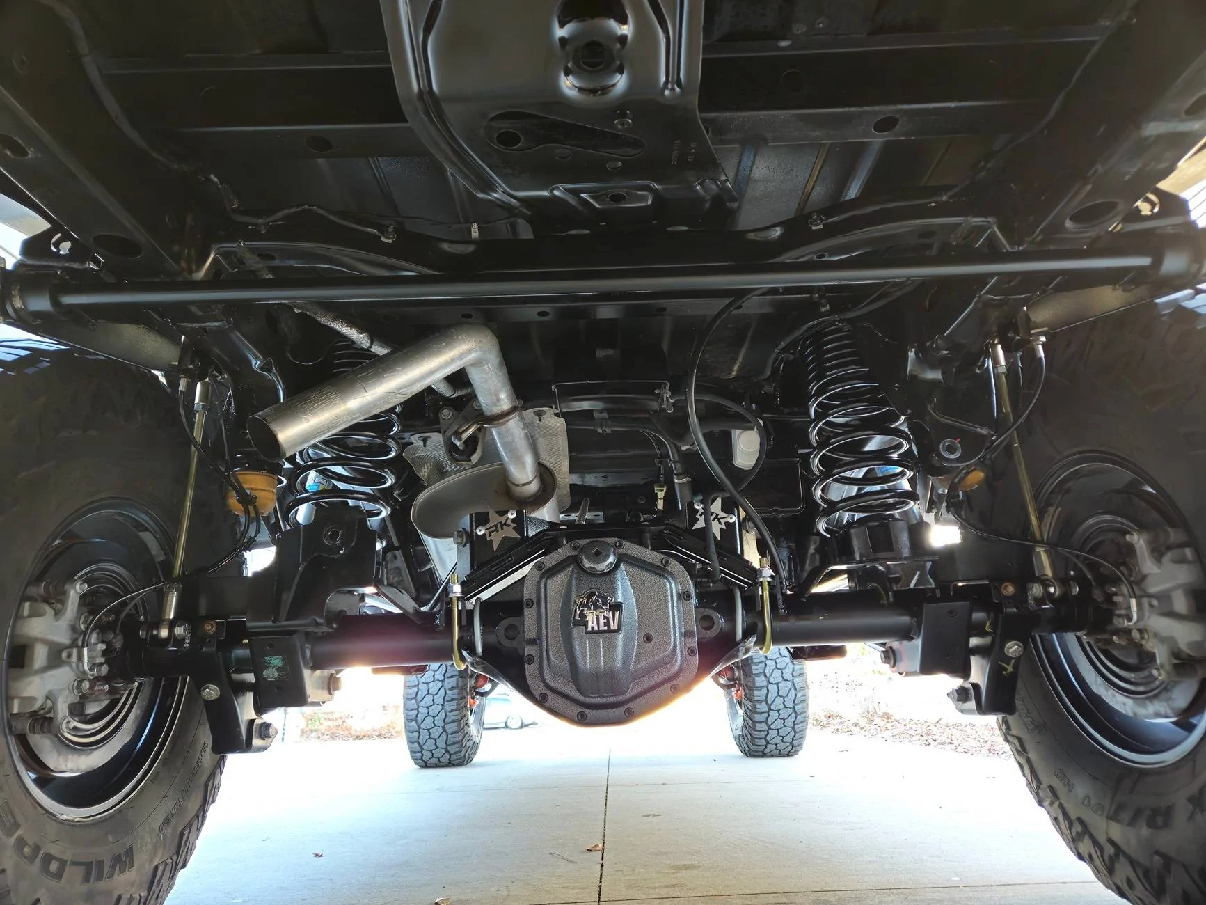 Jeep Gladiator RodReckets AEV JT370 Build Journal 20250130_152442