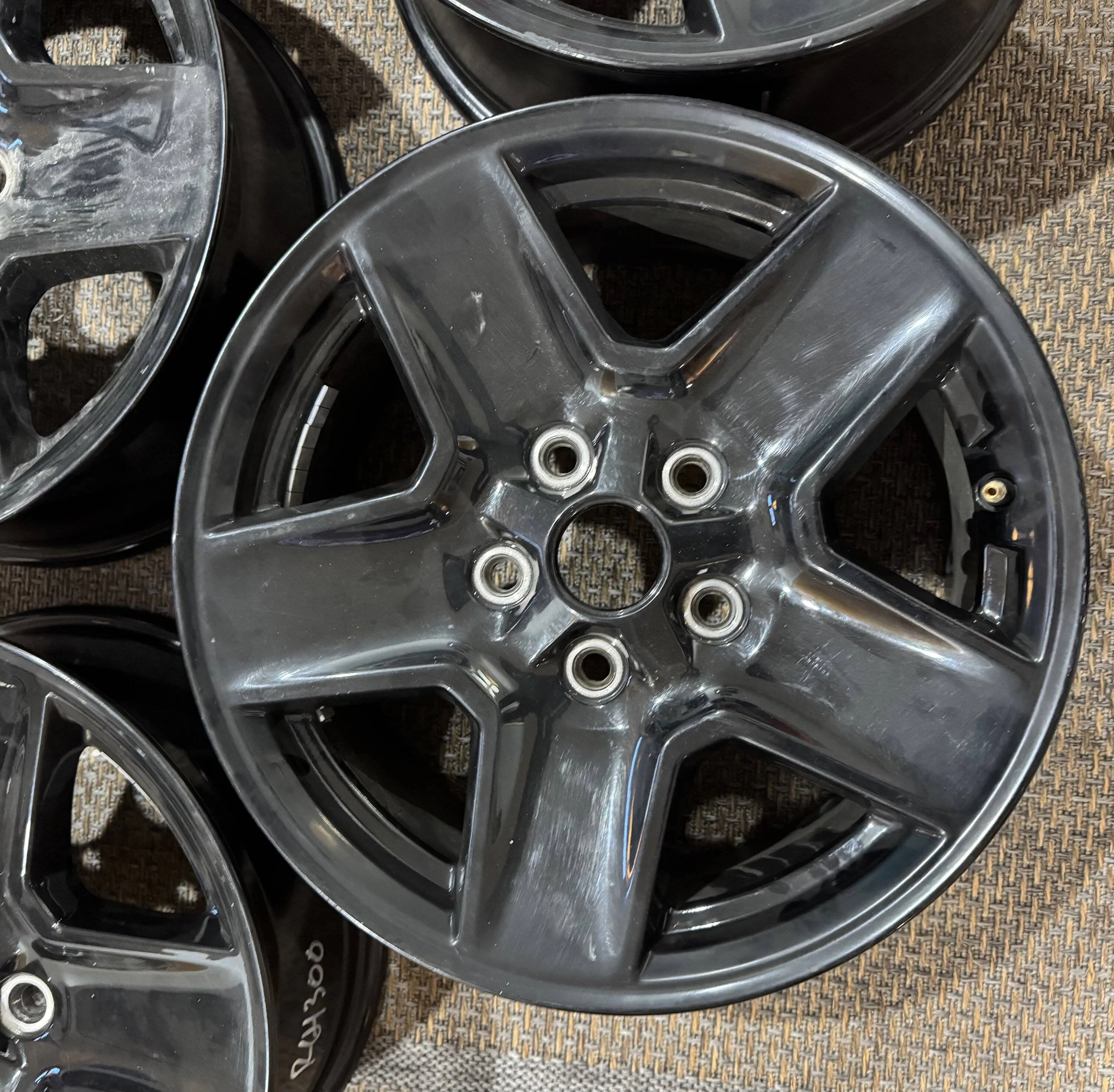 Jeep Gladiator Jeep Black Wheel 17x7.5 Set of 5 IMG_3203