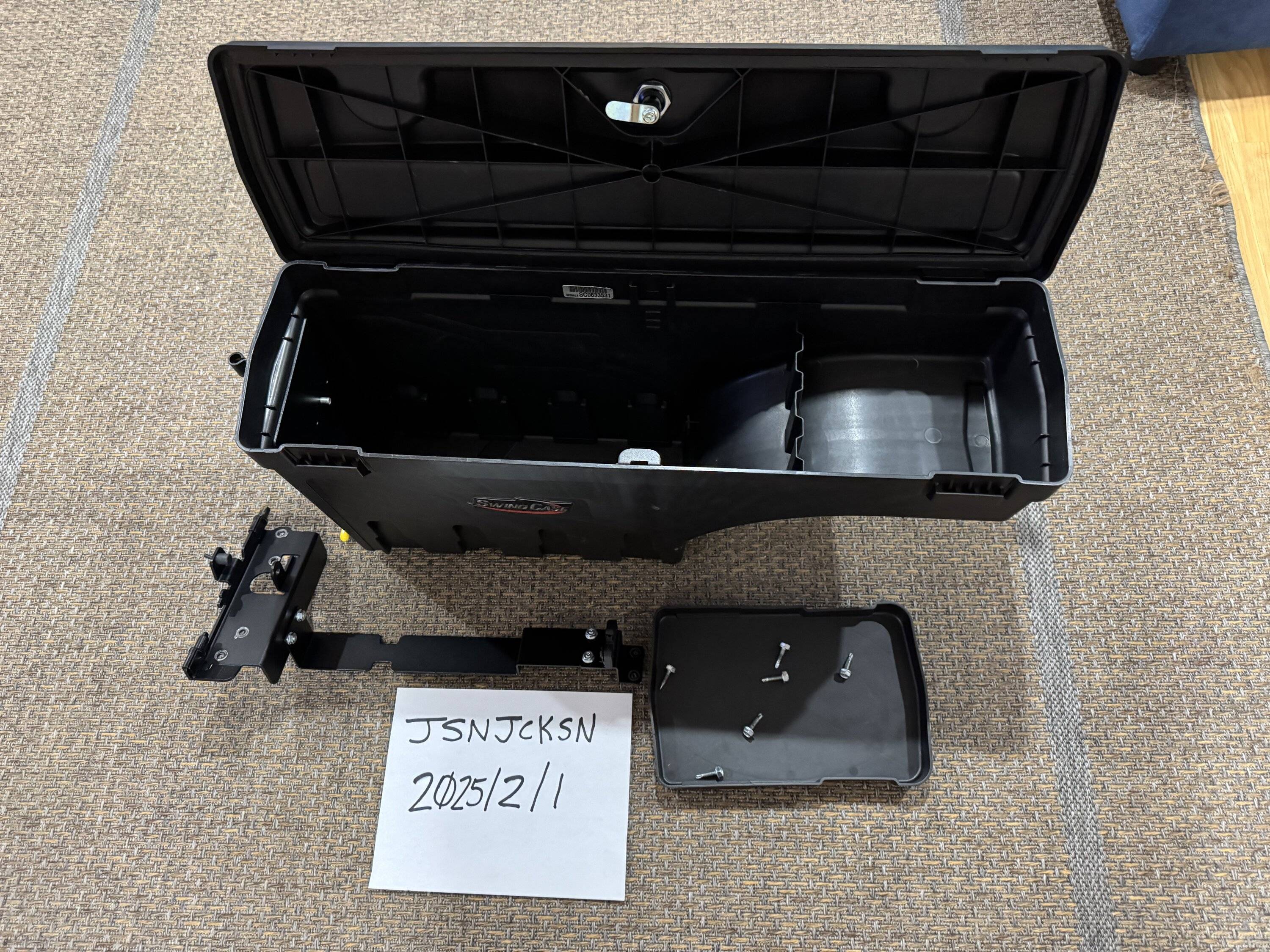 Jeep Gladiator Undercover Swing Box - Driver Side Make offer IMG_3206