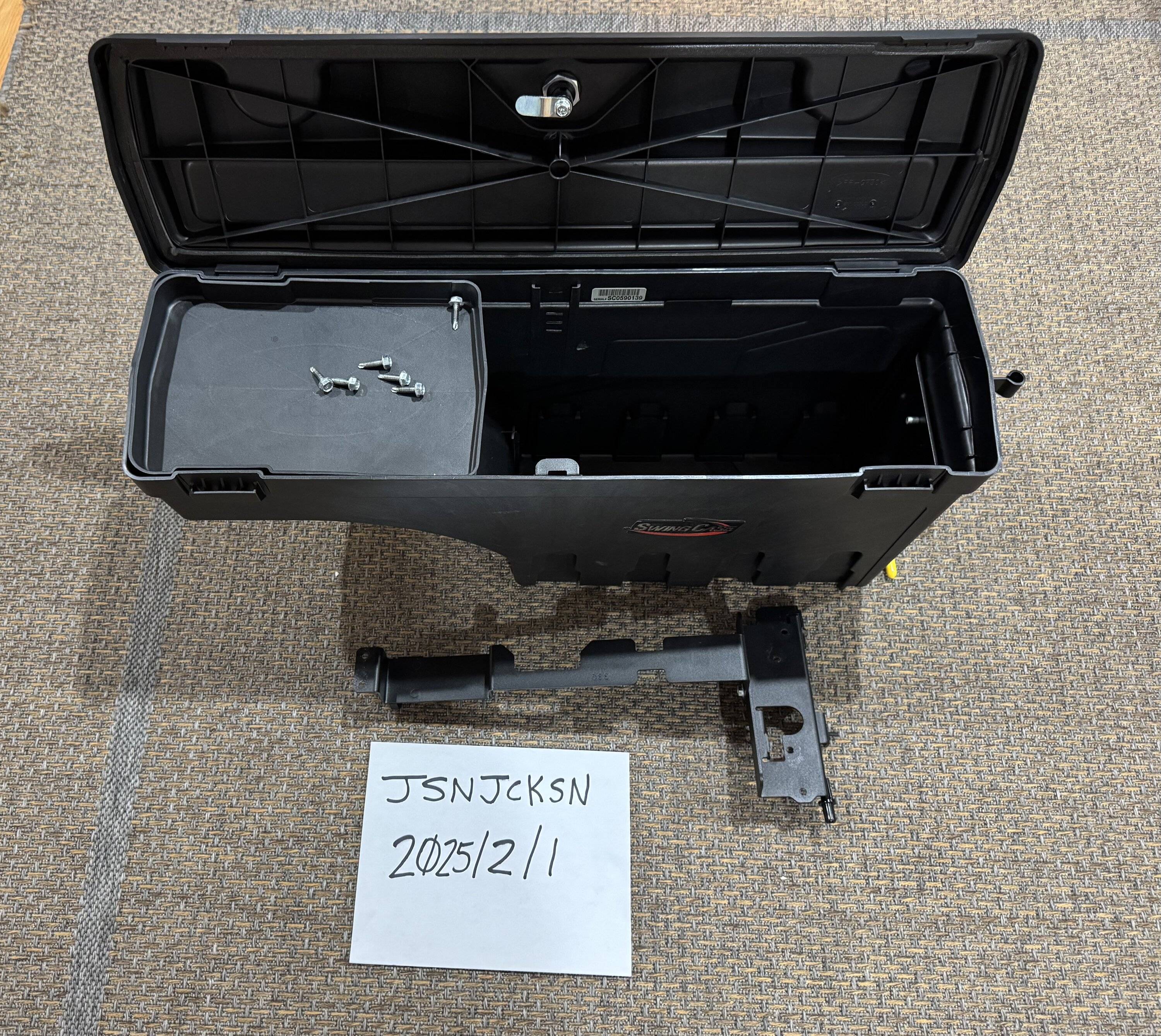Jeep Gladiator Undercover Swing Case - Passenger Side Make Offer IMG_3208