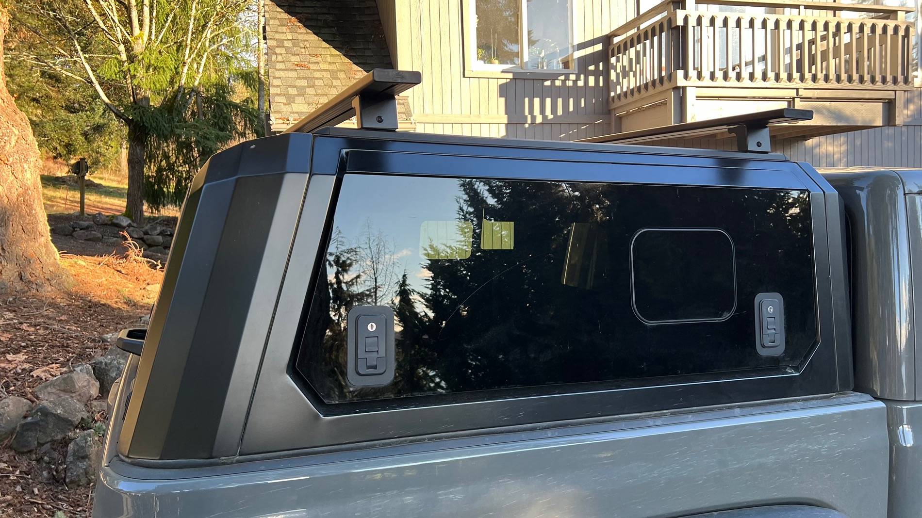 Jeep Gladiator SmartCap Evo Sport ~ $2500 - PENDING IMG_8988
