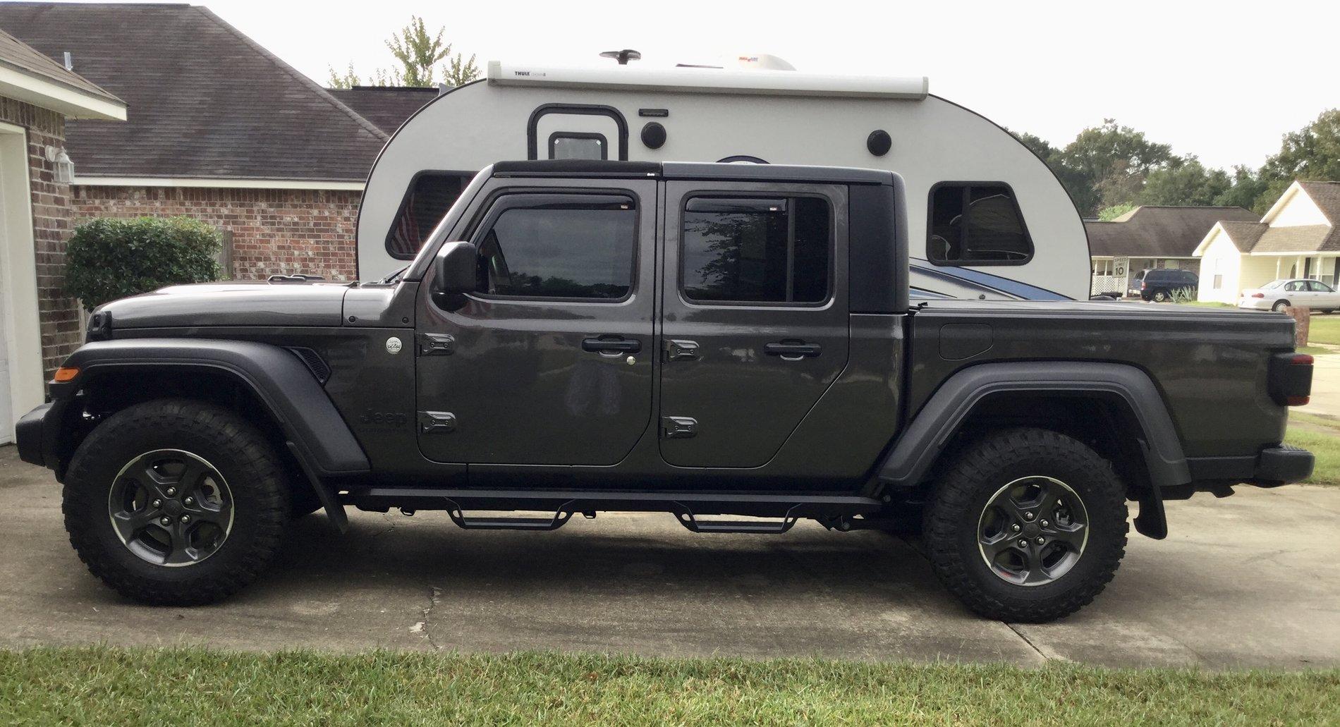 Jeep Gladiator MOPAR Lift Installation Cost 278CE295-A8FE-4E9C-AA2A-6CBC6FAB2B45