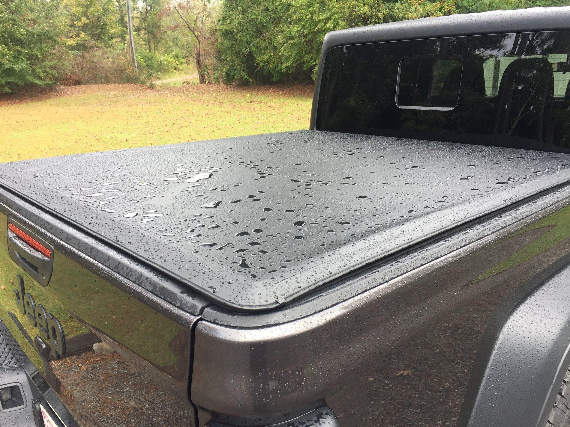 Jeep Gladiator Bed cover on the cheap! (From Chevy Colorado) IMG_4163.JPG