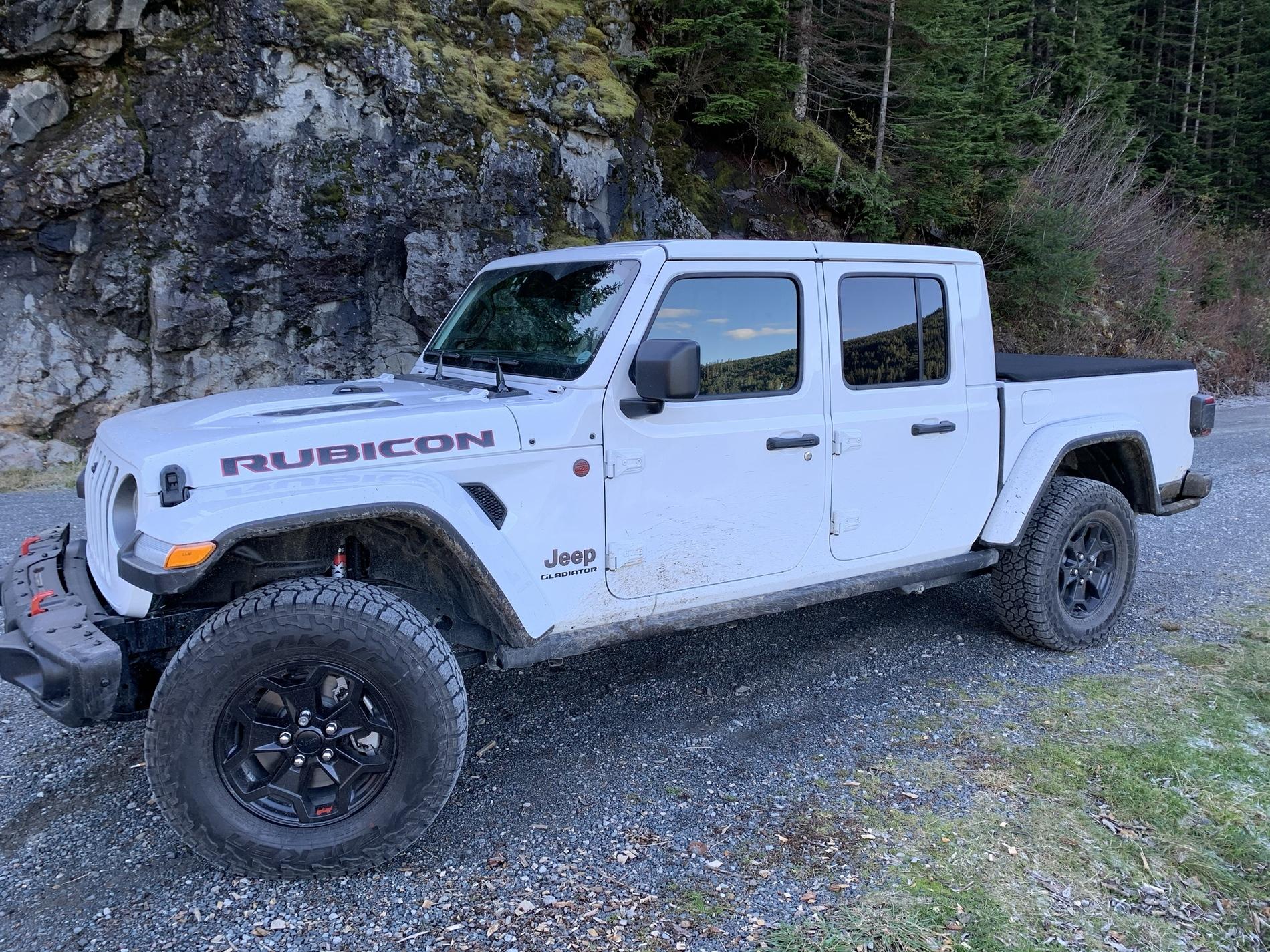 Jeep Gladiator What did you do WITH your Gladiator today? SU6vQ0w