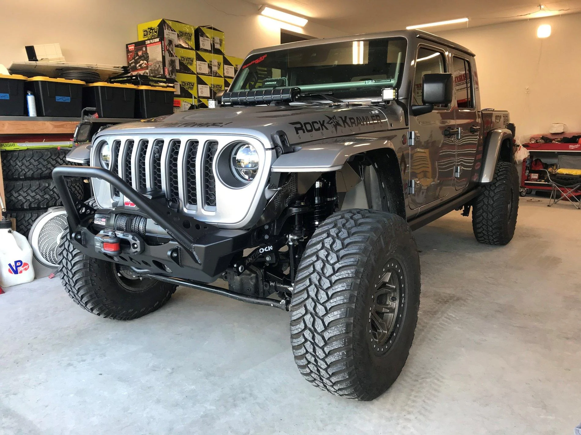 Jeep Gladiator BosRacing JT PreRunner SEMA