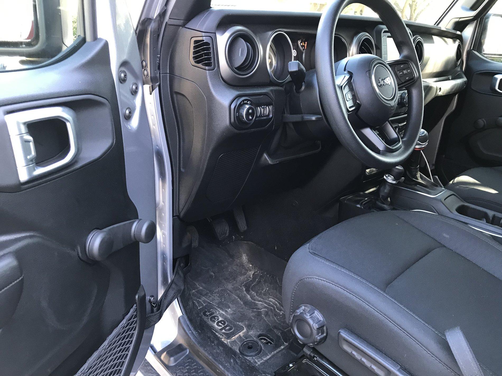 Jeep Gladiator Base Sport has arrived- not a Sport S 642A09A2-D4D8-45F3-8903-88794EEBCB20