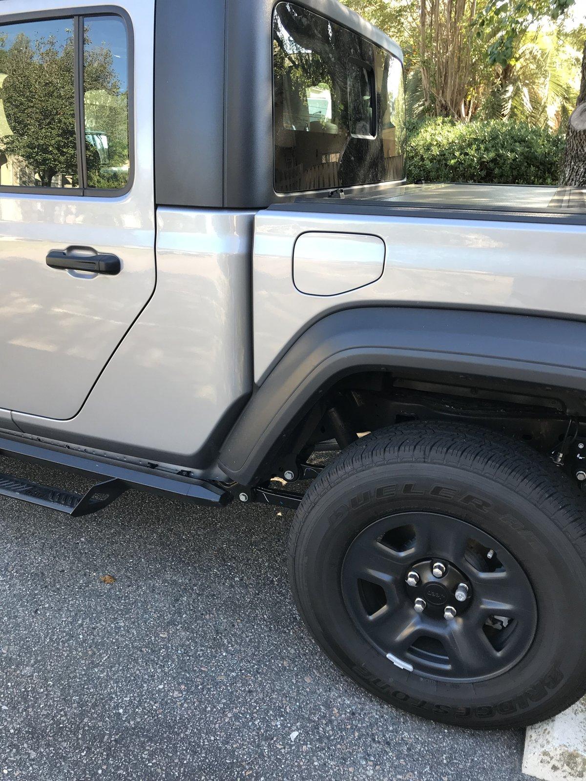Jeep Gladiator Base Sport has arrived- not a Sport S 229E8E75-DE93-49D7-8A64-C9683B796C84