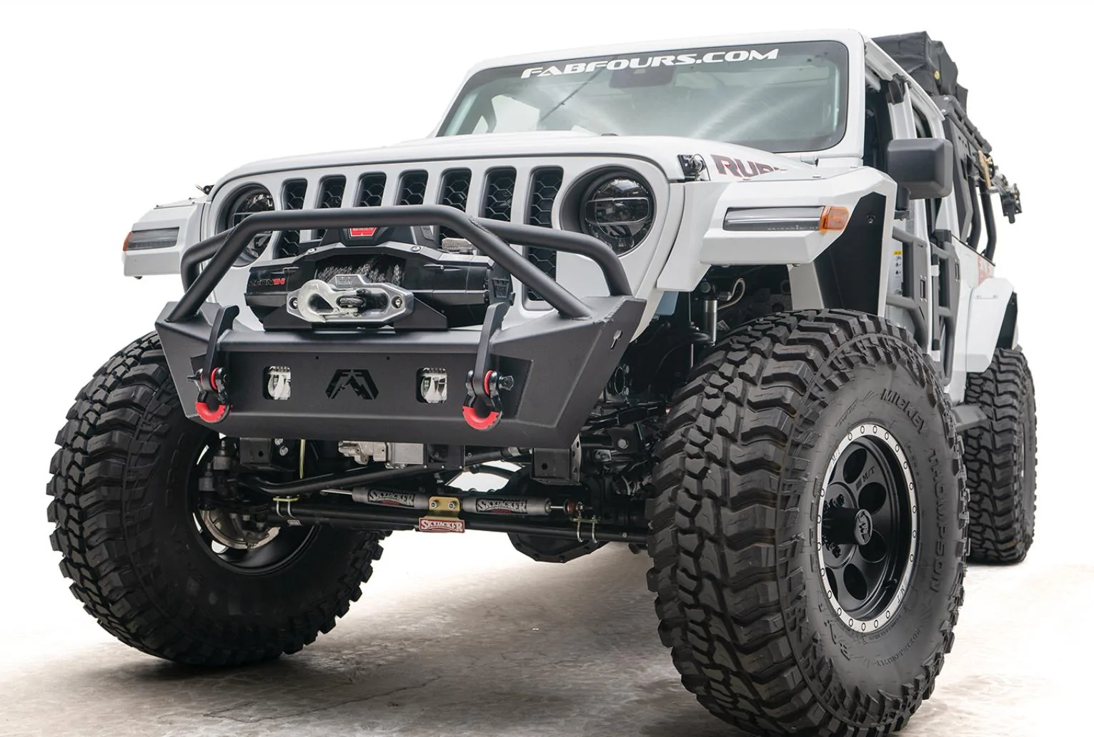 Jeep Gladiator SOLD  For Sale - New Fab Fours Stubby bumper w/ pre-runner C32EBD0F-2F7A-46AC-8DDE-E8A7FF3201E4
