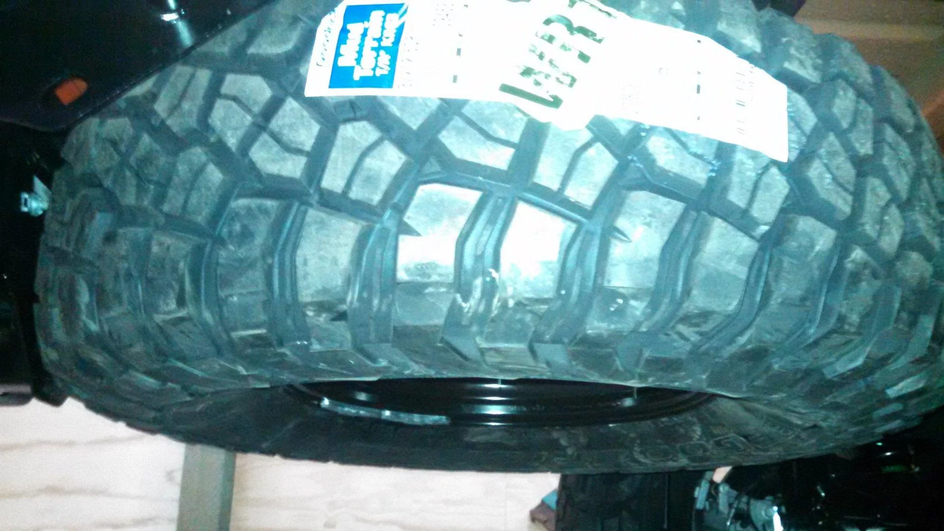 Jeep Gladiator 37 inch spare tire IMG_20191028_104042_302