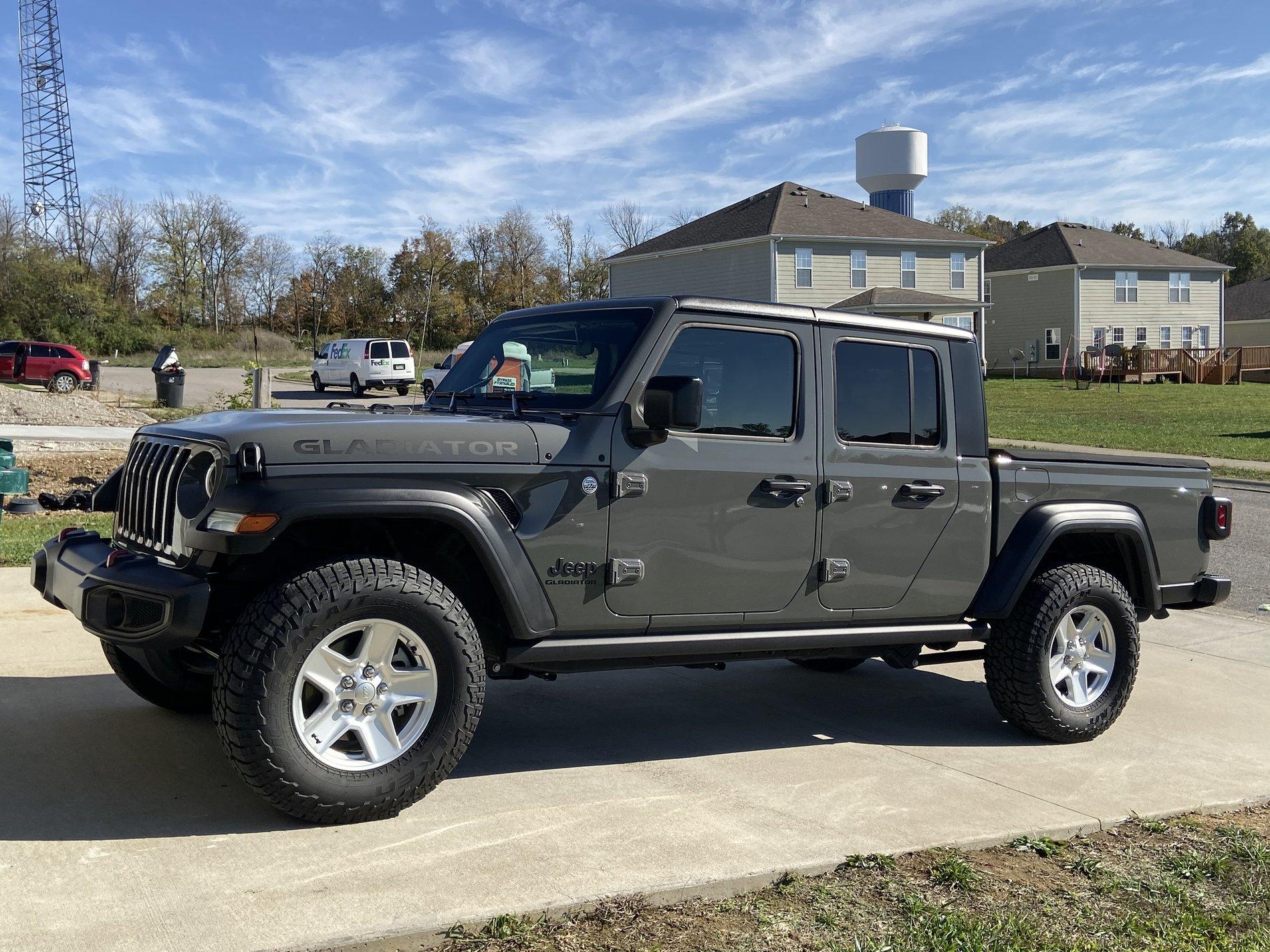 Jeep Gladiator Mods for $2000 and under A073C4BE-8491-46A2-BDF7-07C3FEF62355