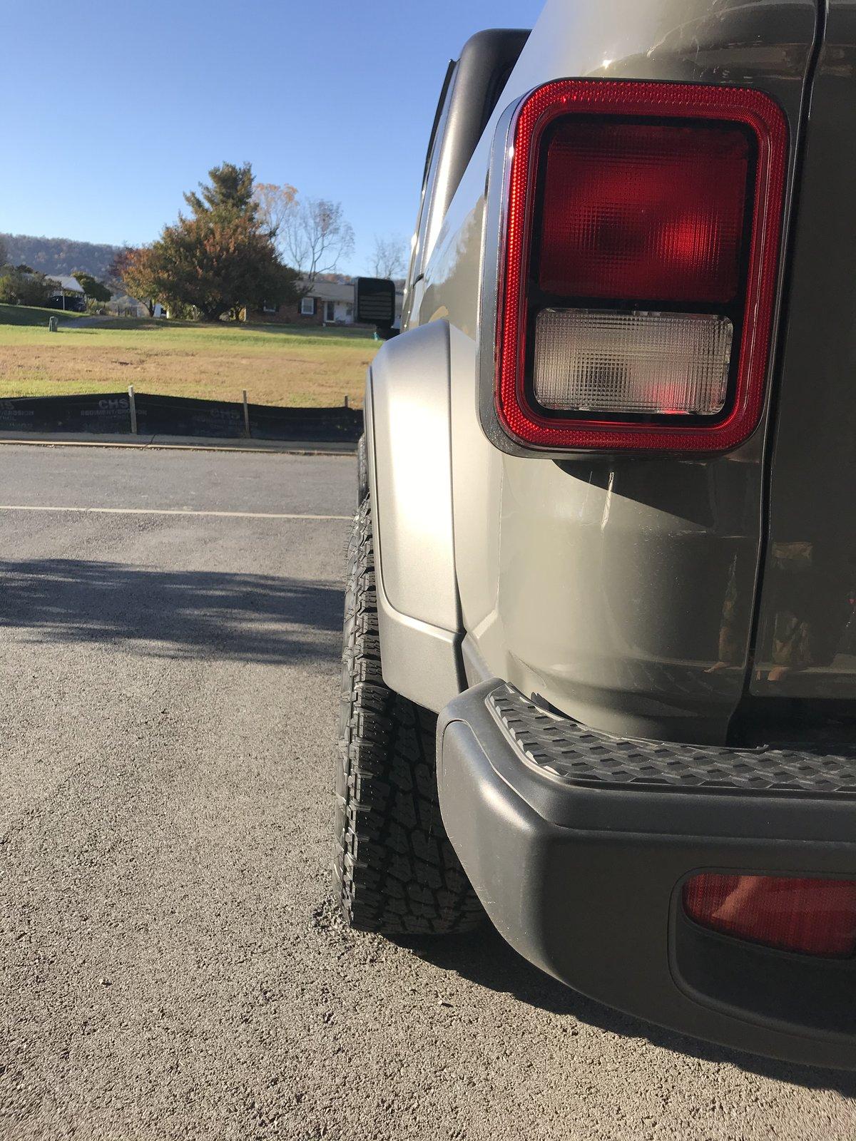 Jeep Gladiator What wheels are you putting on you JT? 2FA74B13-A926-4661-BC1E-A96B835732DC