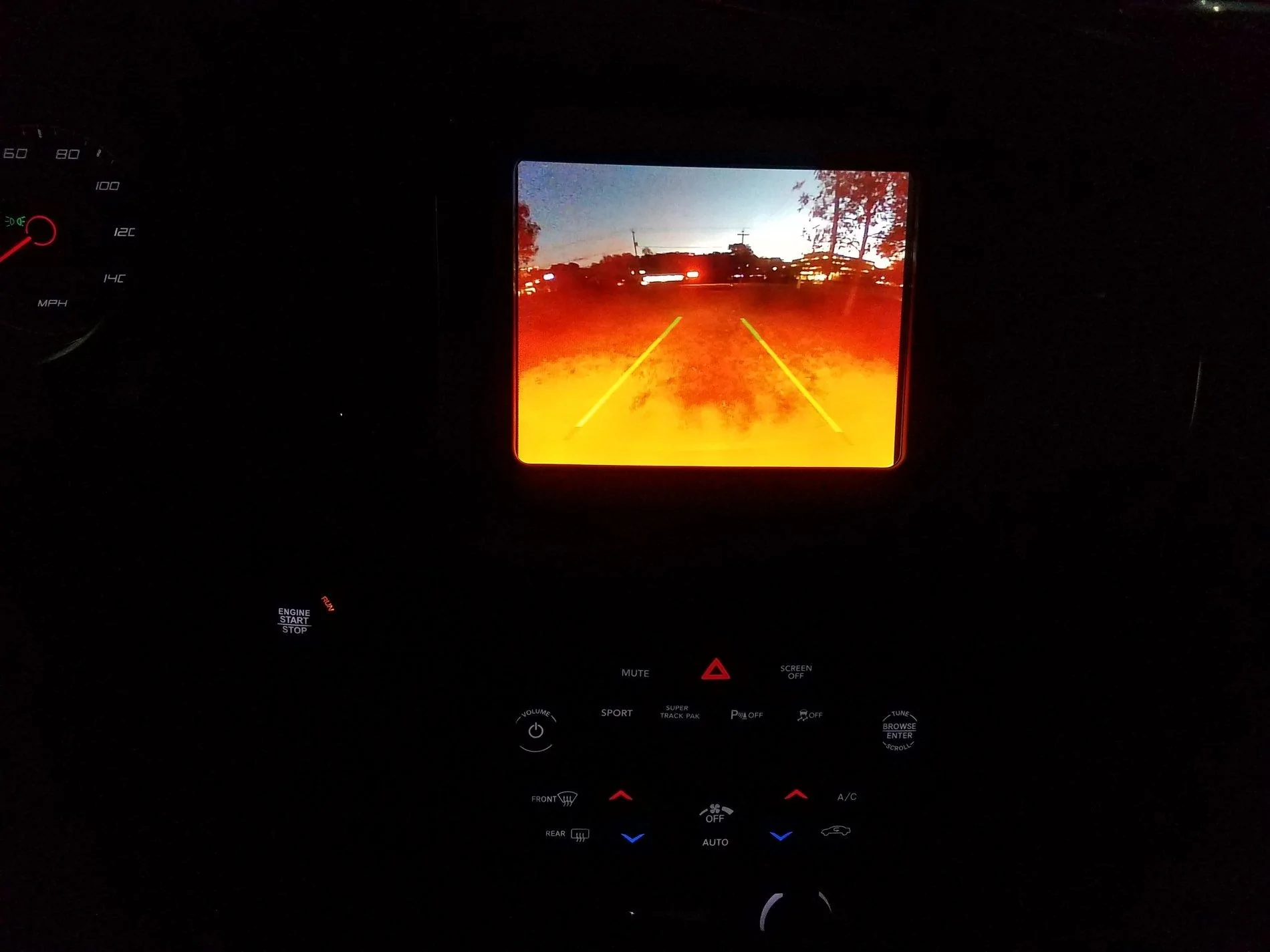 Jeep Gladiator Backup Camera Issue at Night 20191028_182527