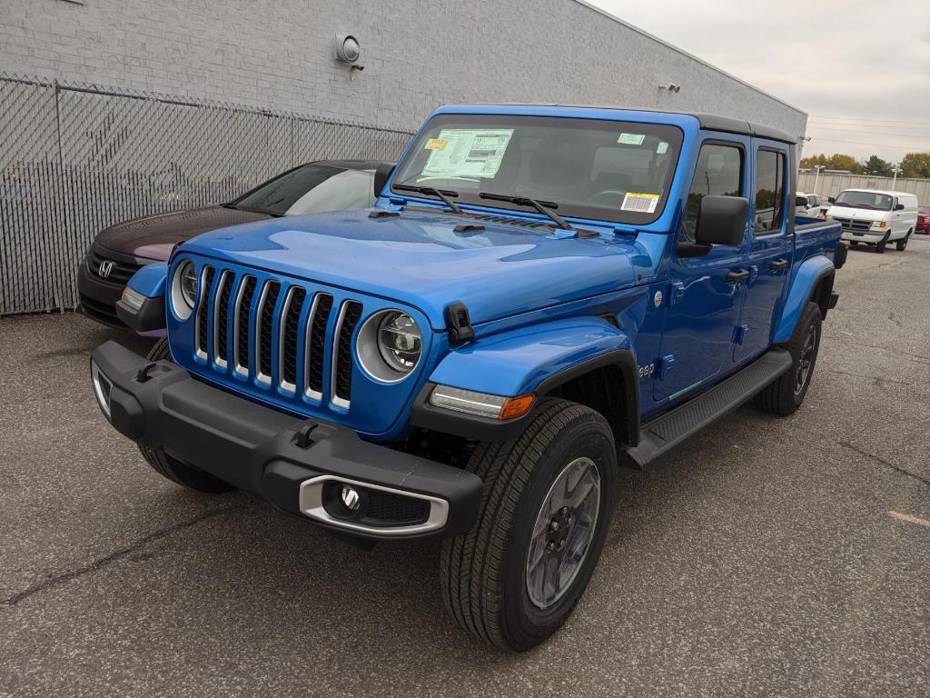 Jeep Gladiator HYDRO BLUE PEARL Gladiator JT Club 7E07B4AF-C2D7-48F4-A90D-95B6DB6014FC