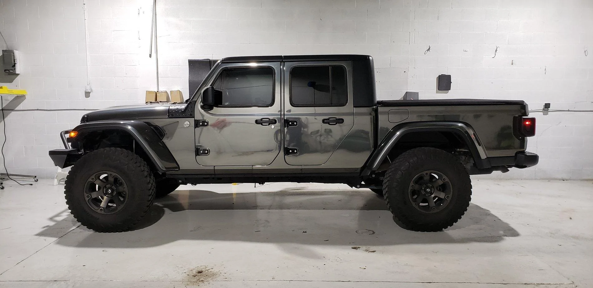 Jeep Gladiator Will aRubicon LED fender work on a Sport S without the factory LED option? hfvnjghfj